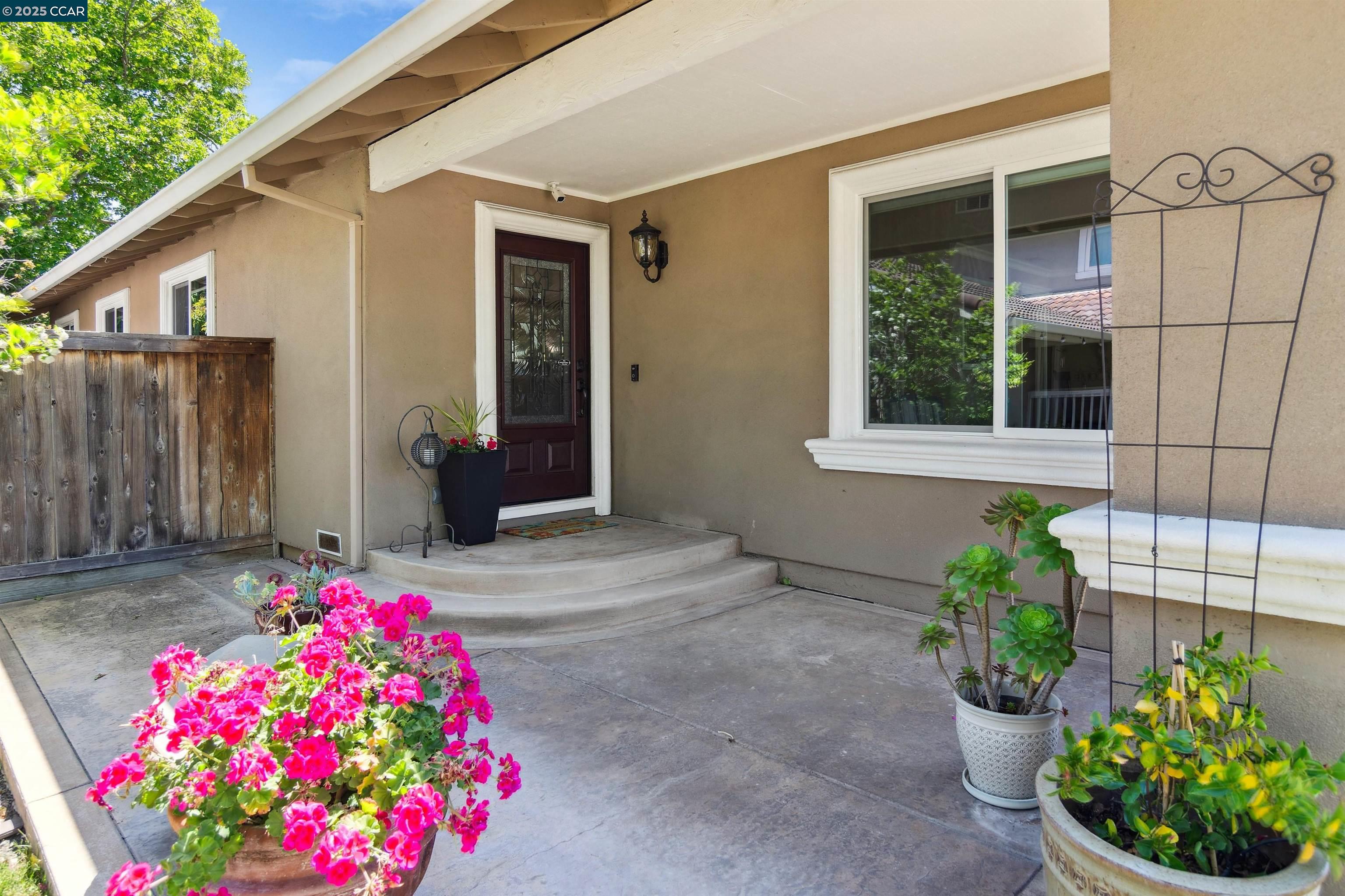 Detail Gallery Image 8 of 43 For 3509 Gulfstream Street, Pleasanton,  CA 94588-3561 - 4 Beds | 2 Baths
