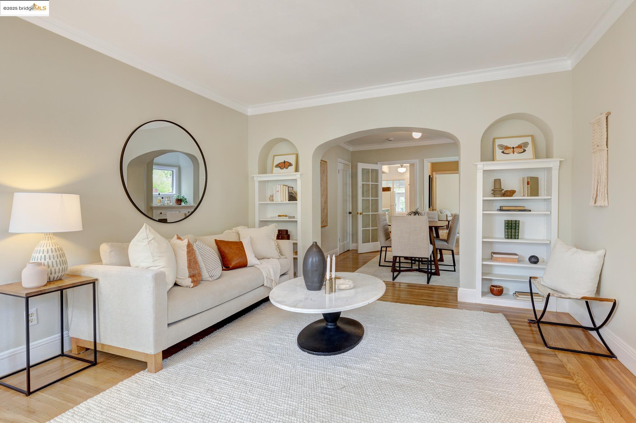 Detail Gallery Image 23 of 39 For 1110 Chaucer St, Berkeley,  CA 94702 - 2 Beds | 2 Baths