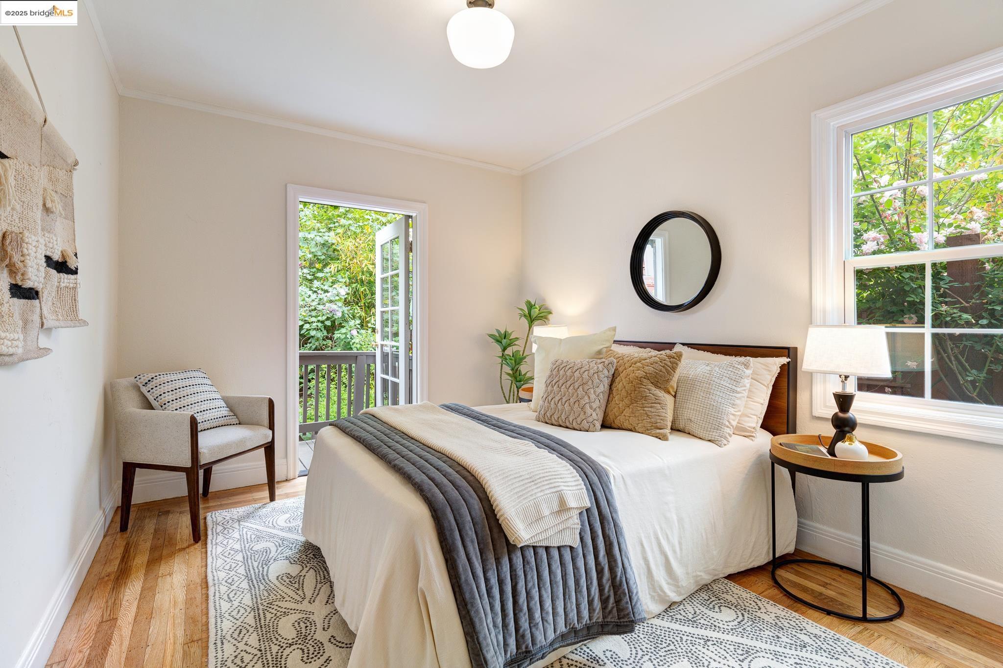 Detail Gallery Image 31 of 39 For 1110 Chaucer St, Berkeley,  CA 94702 - 2 Beds | 2 Baths