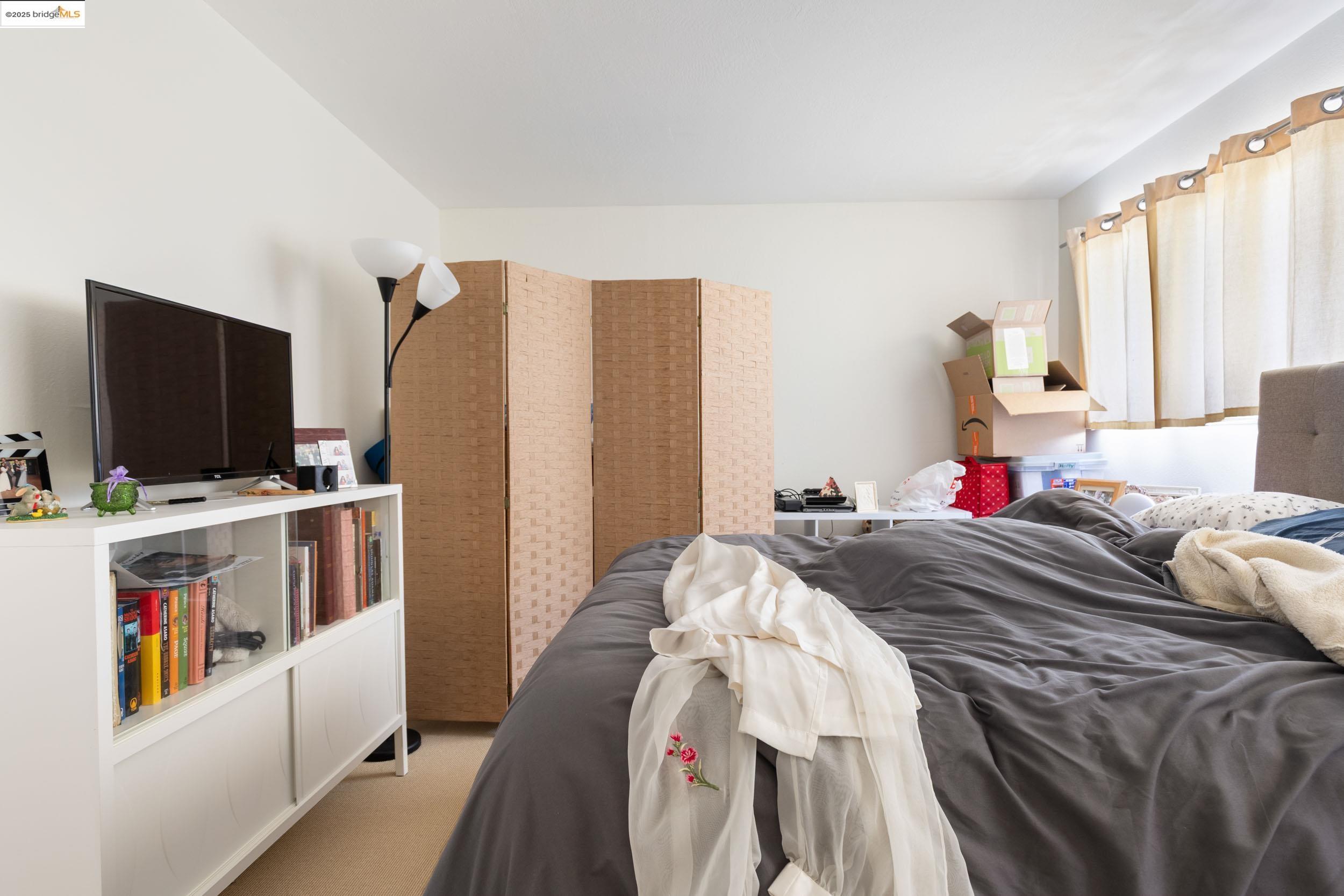 Detail Gallery Image 27 of 29 For 2410 Stuart St, Berkeley,  CA 94705 - – Beds | – Baths