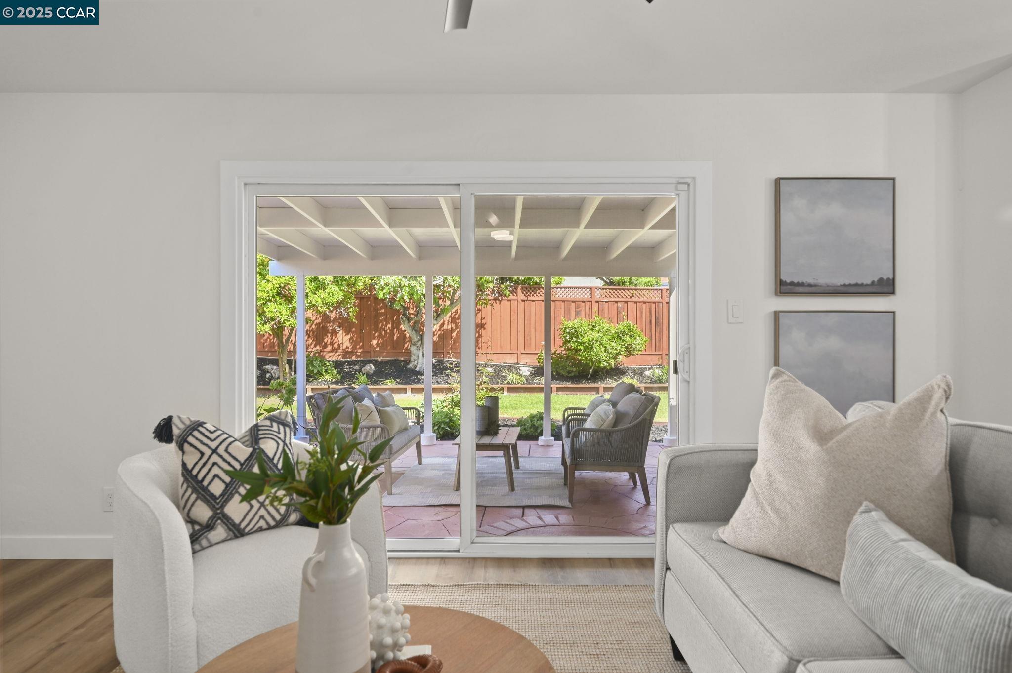 Detail Gallery Image 13 of 45 For 11656 Betlen Dr, Dublin,  CA 94568-2716 - 4 Beds | 3 Baths