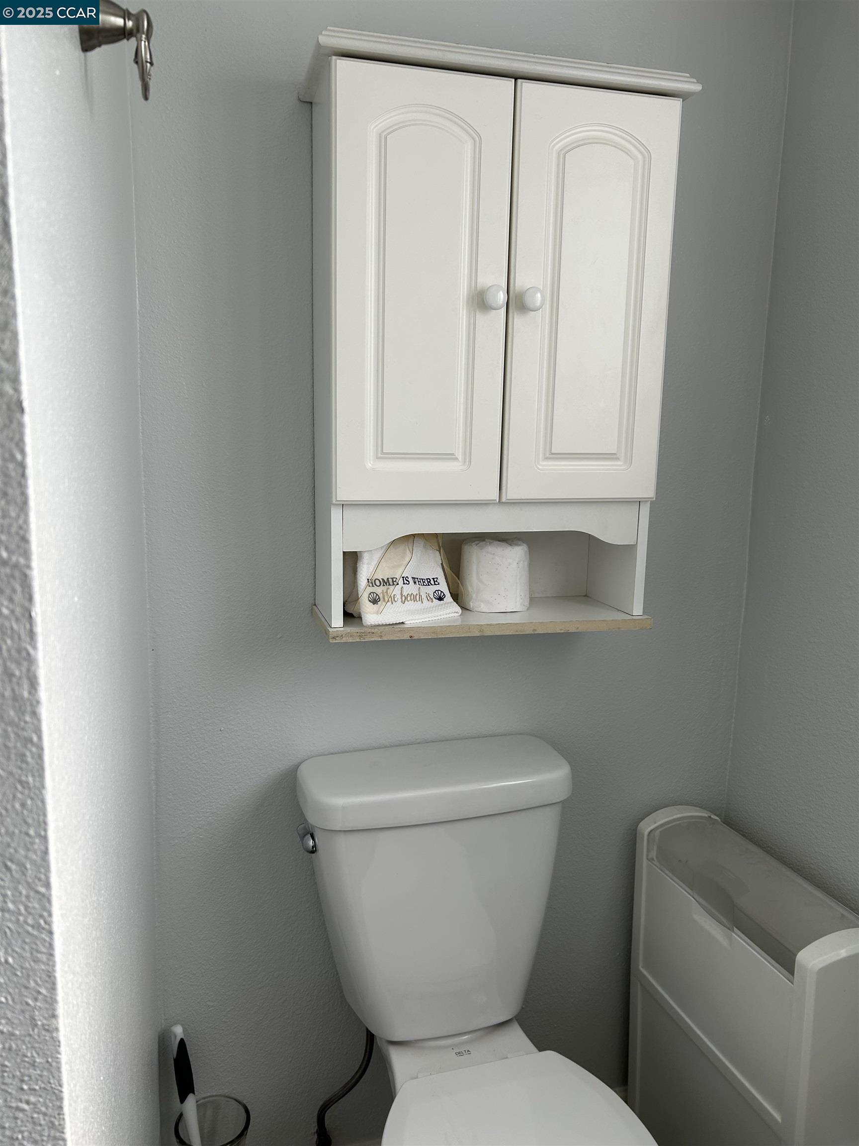 Detail Gallery Image 22 of 45 For 826 Veale, Martinez,  CA 94553 - 3 Beds | 2/1 Baths