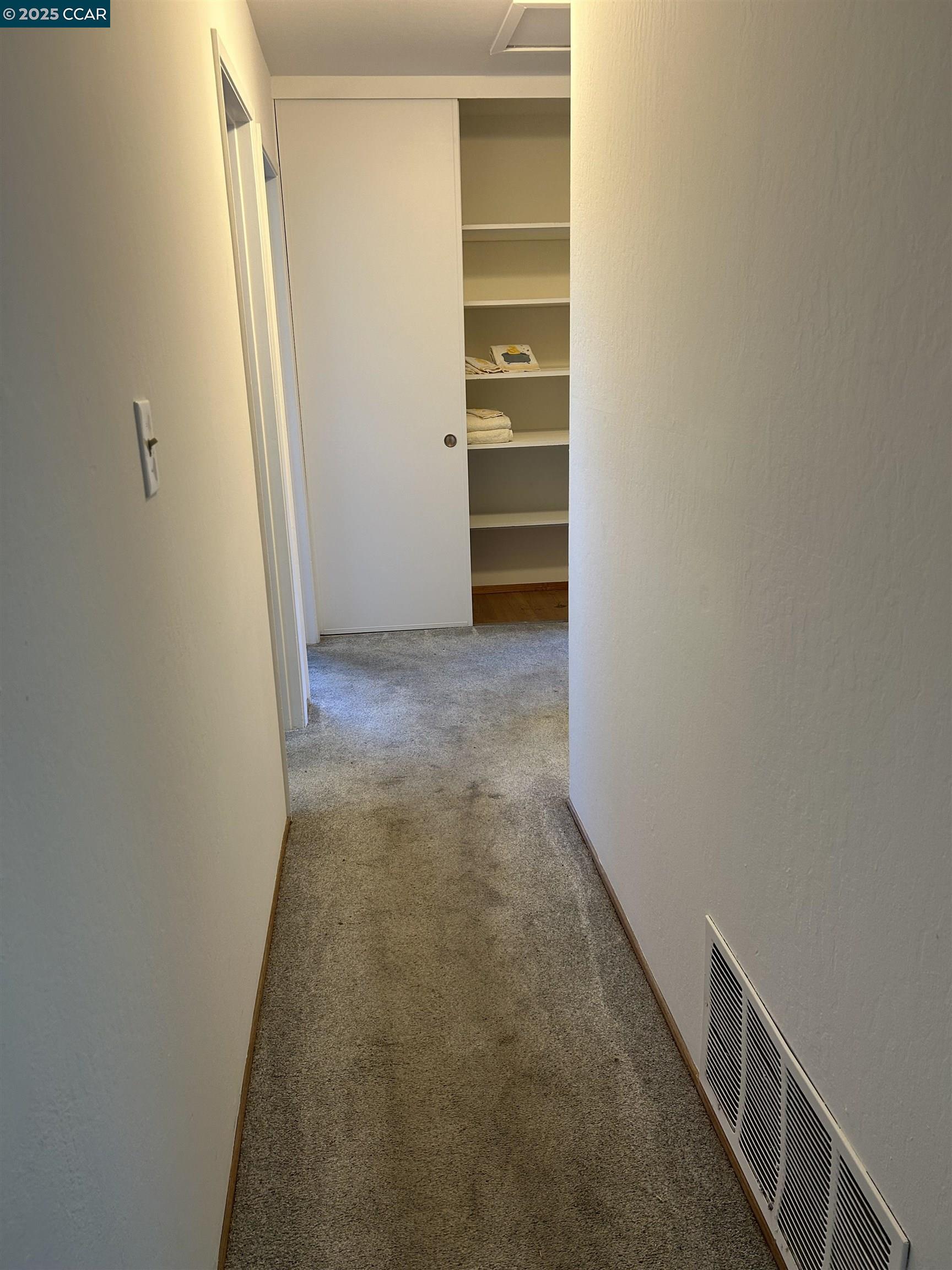Detail Gallery Image 27 of 45 For 826 Veale, Martinez,  CA 94553 - 3 Beds | 2/1 Baths