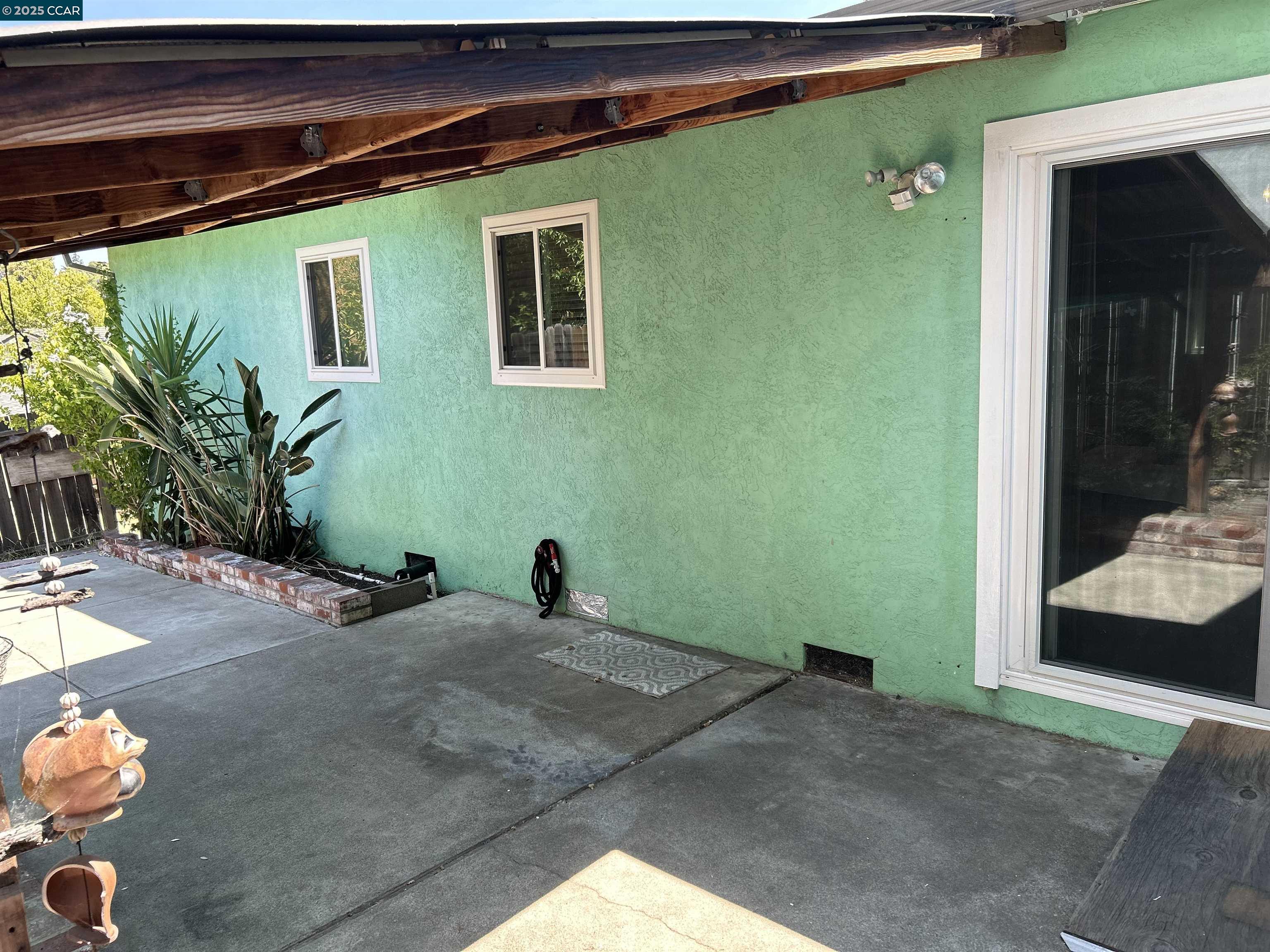 Detail Gallery Image 28 of 55 For 826 Veale, Martinez,  CA 94553 - 3 Beds | 2/1 Baths