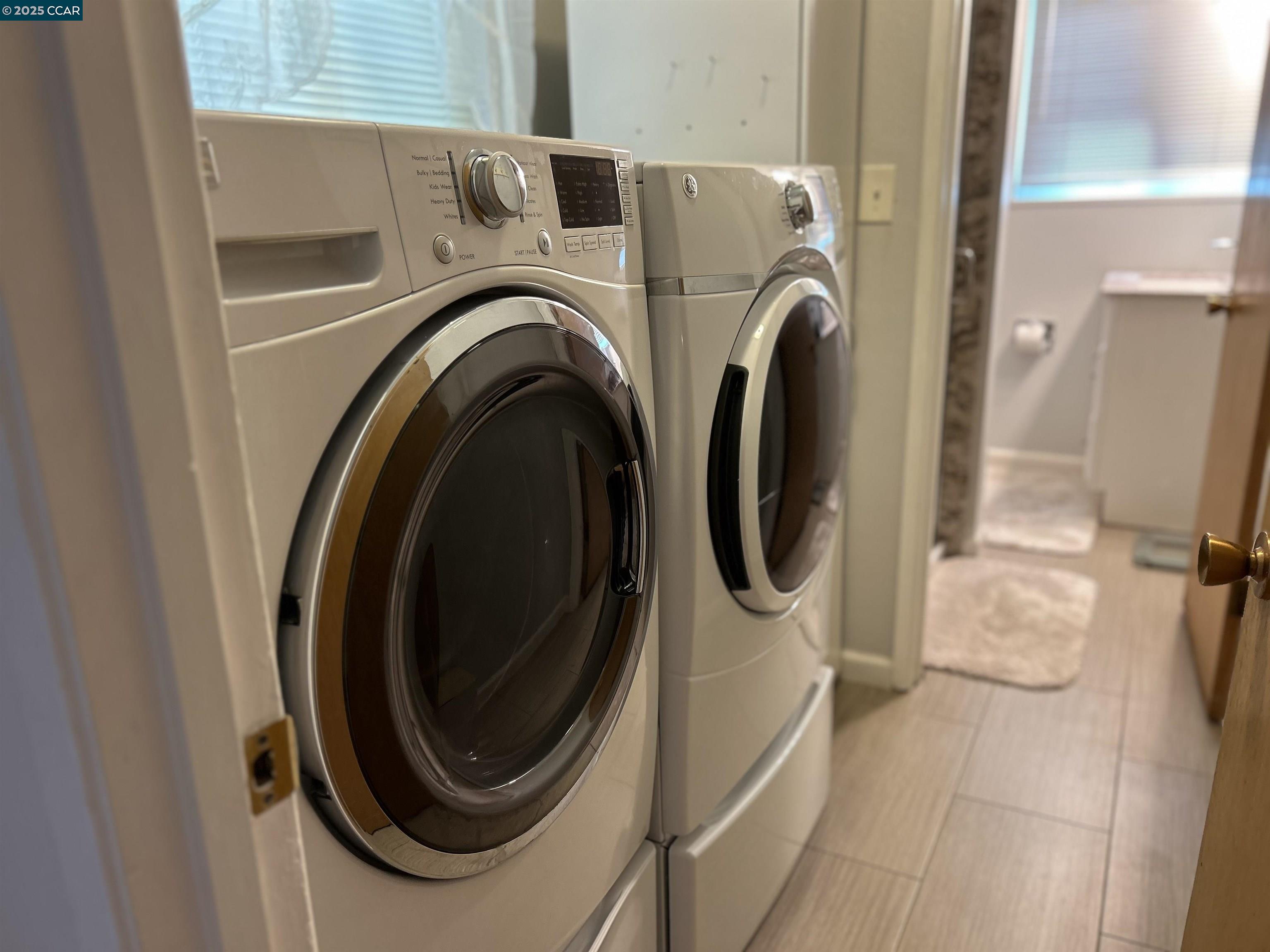 Detail Gallery Image 30 of 55 For 826 Veale, Martinez,  CA 94553 - 3 Beds | 2/1 Baths