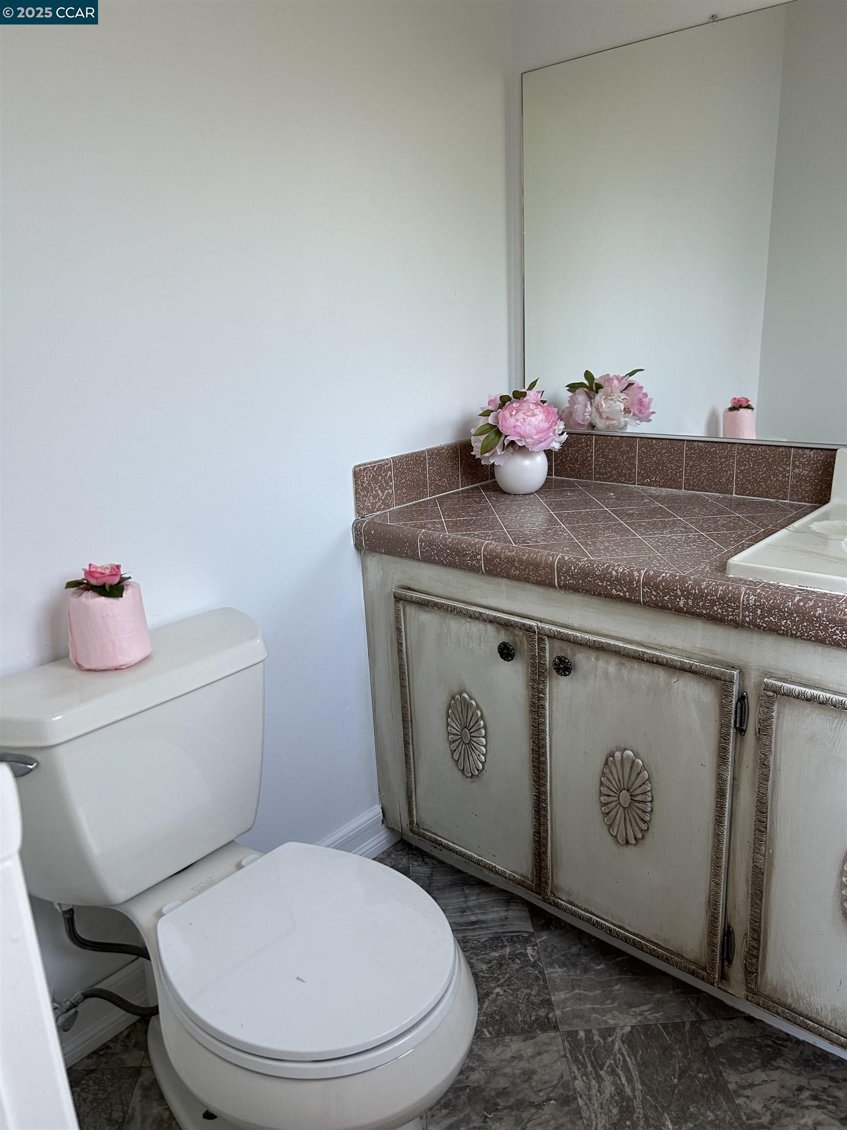 Detail Gallery Image 32 of 45 For 826 Veale, Martinez,  CA 94553 - 3 Beds | 2/1 Baths