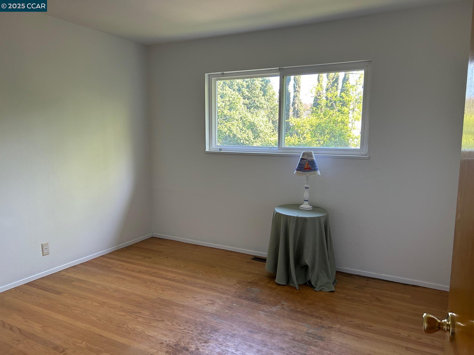 Detail Gallery Image 38 of 45 For 826 Veale, Martinez,  CA 94553 - 3 Beds | 2/1 Baths