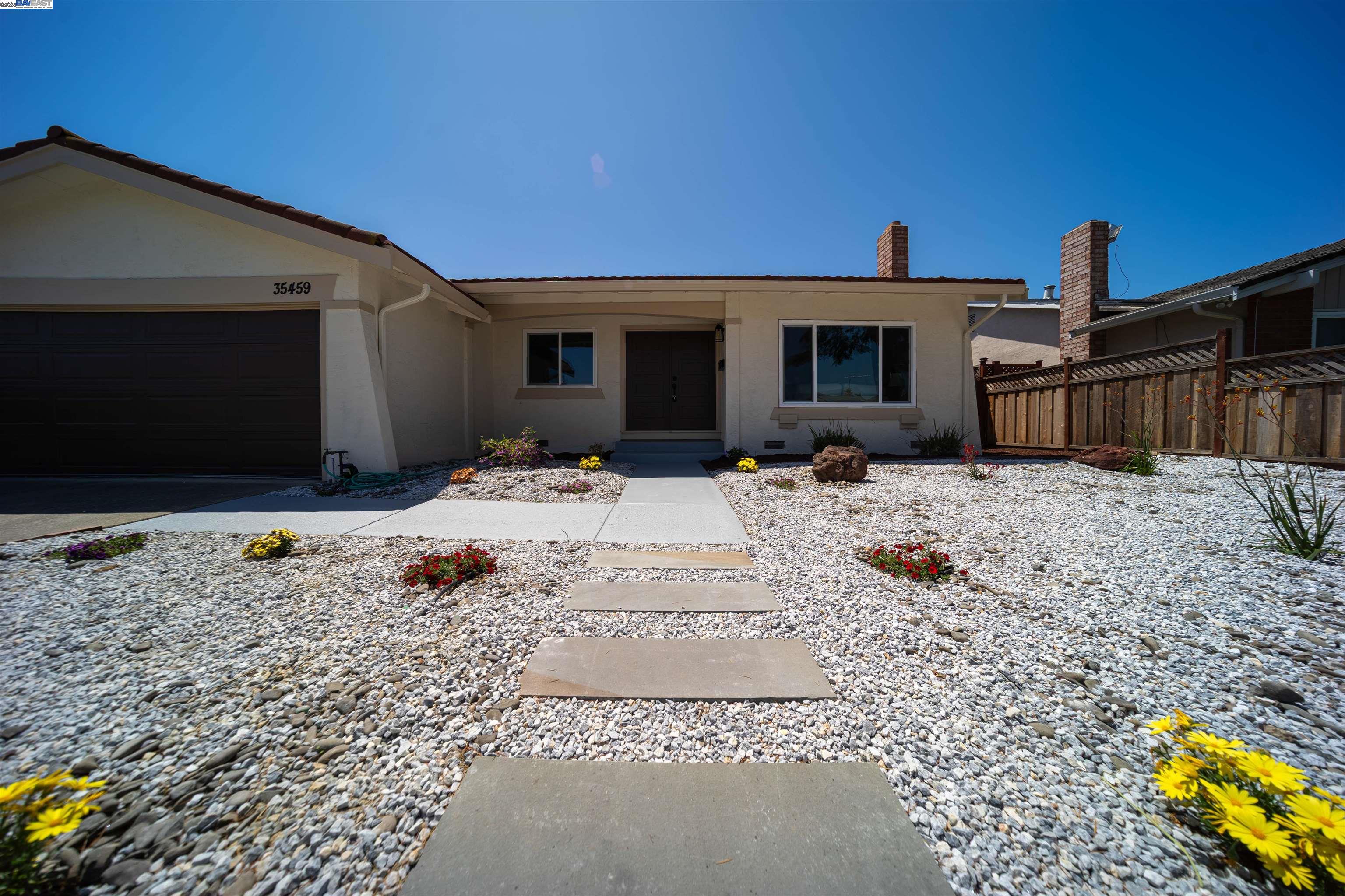 Detail Gallery Image 2 of 45 For 35459 Galen Pl, Fremont,  CA 94536 - 4 Beds | 2 Baths