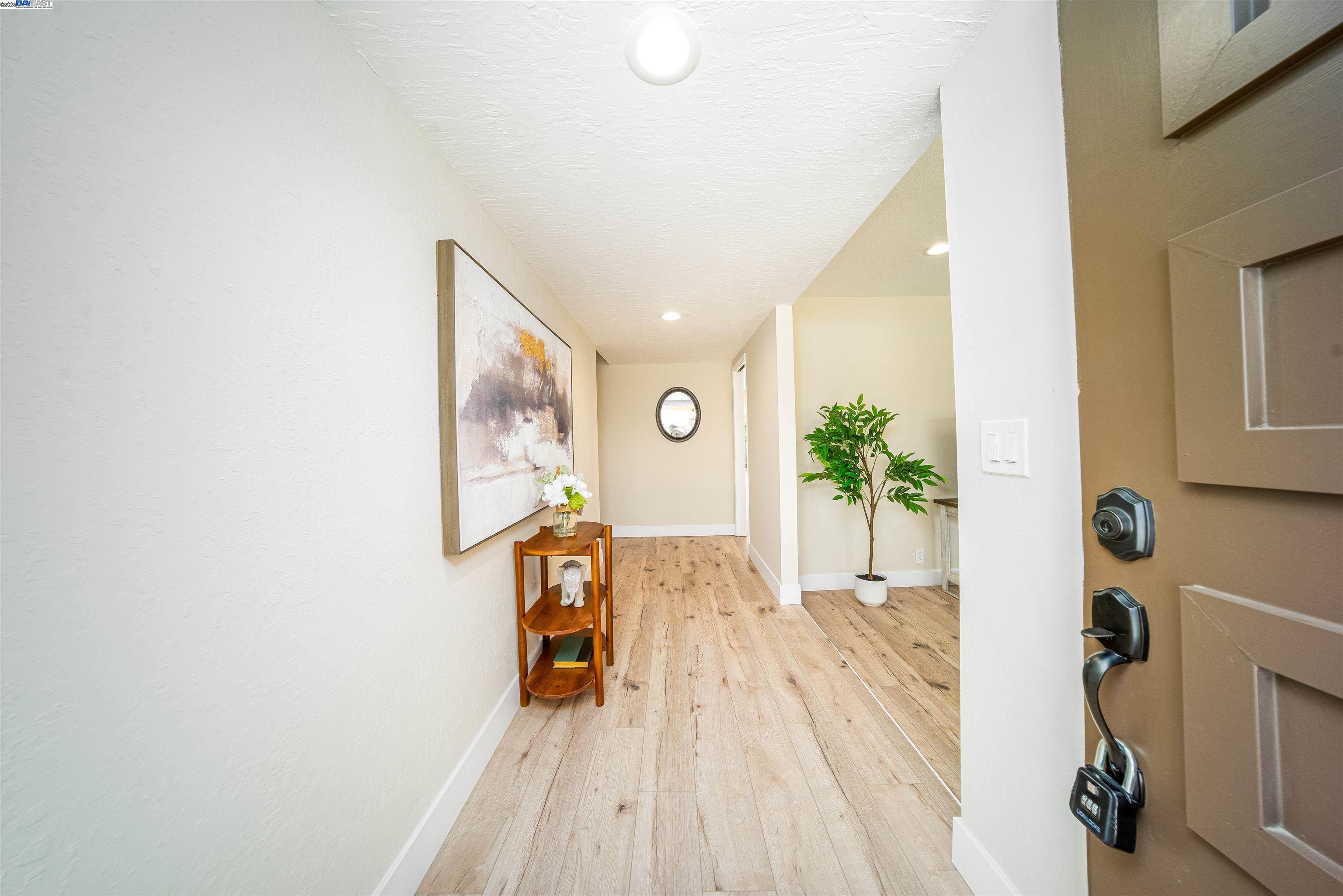 Detail Gallery Image 12 of 45 For 35459 Galen Pl, Fremont,  CA 94536 - 4 Beds | 2 Baths