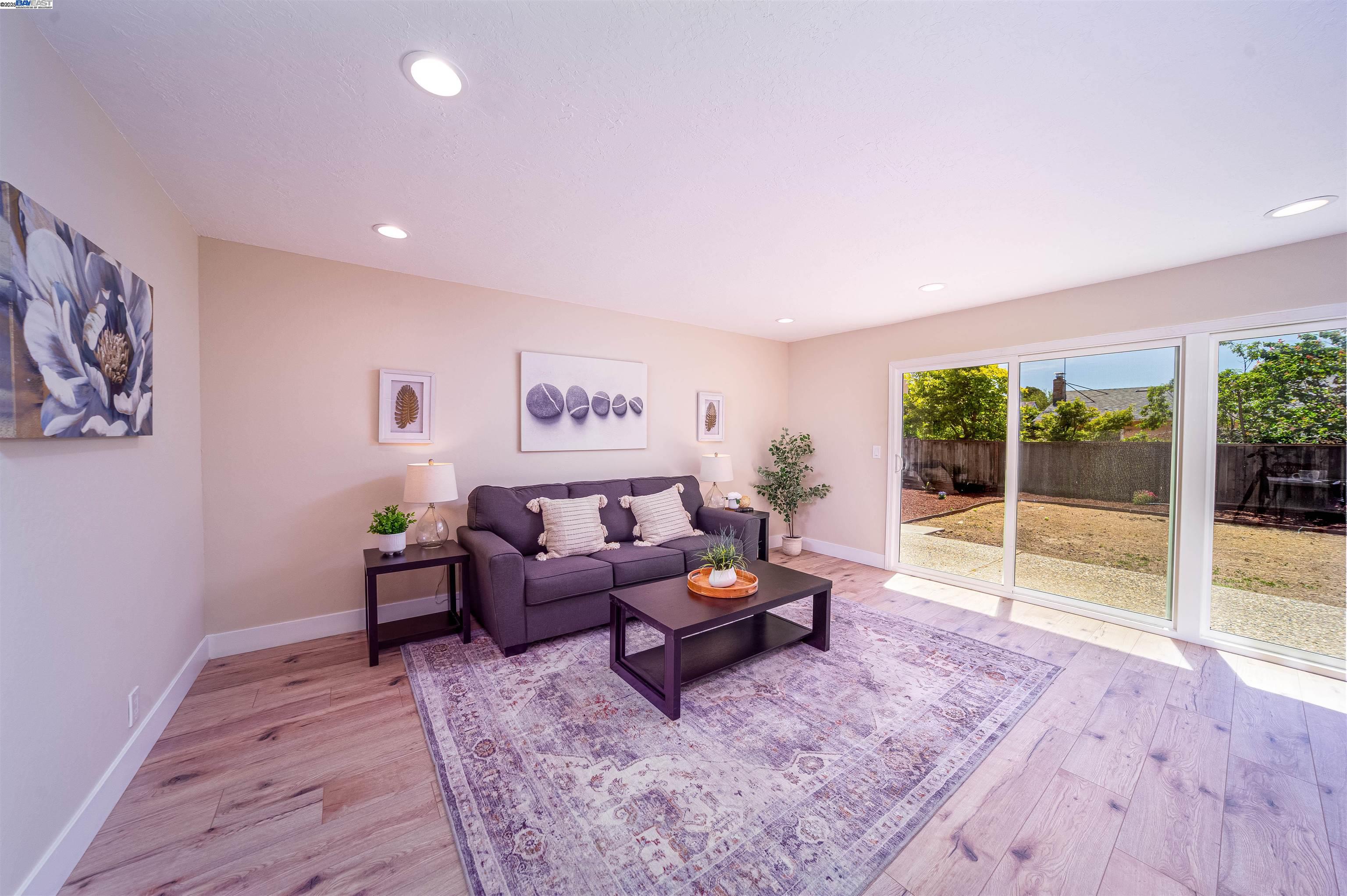 Detail Gallery Image 22 of 45 For 35459 Galen Pl, Fremont,  CA 94536 - 4 Beds | 2 Baths