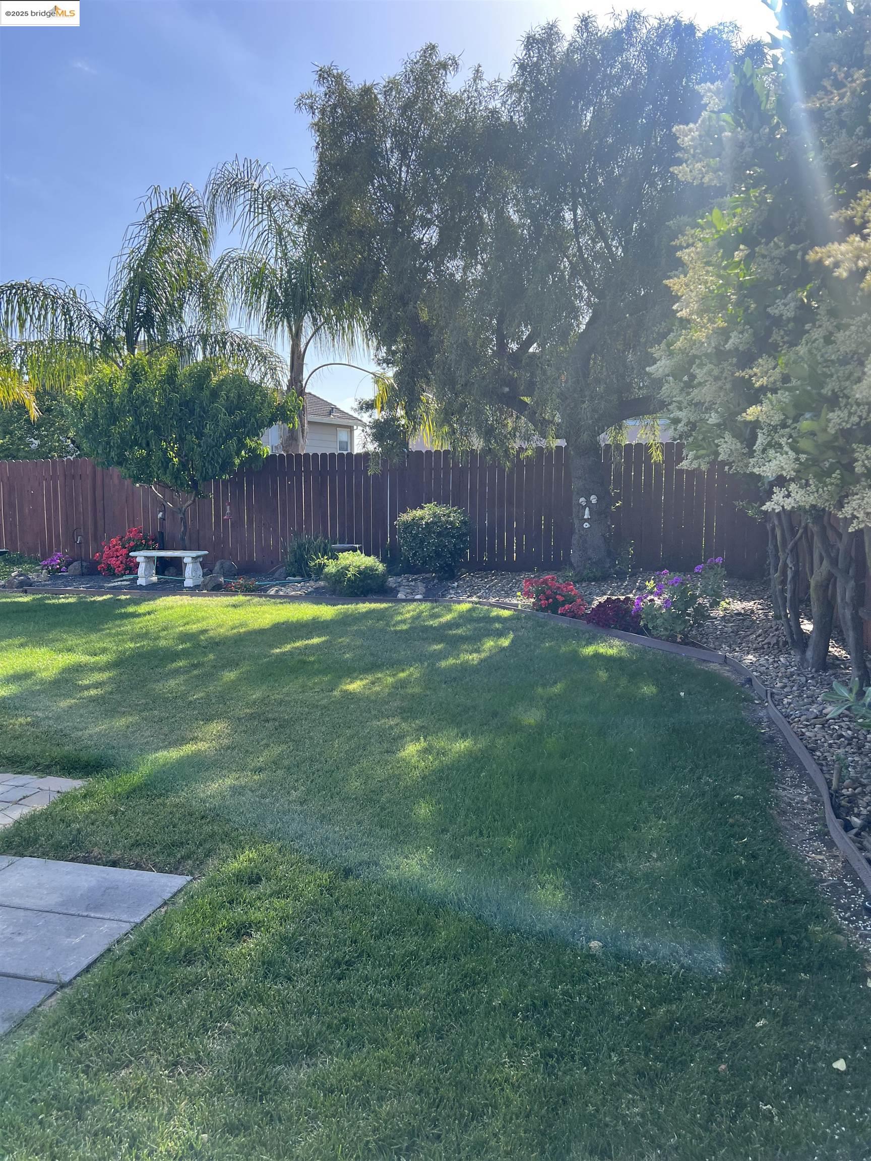 Detail Gallery Image 15 of 35 For 4024 Mellowood Dr, Oakley,  CA 94561 - 4 Beds | 2 Baths