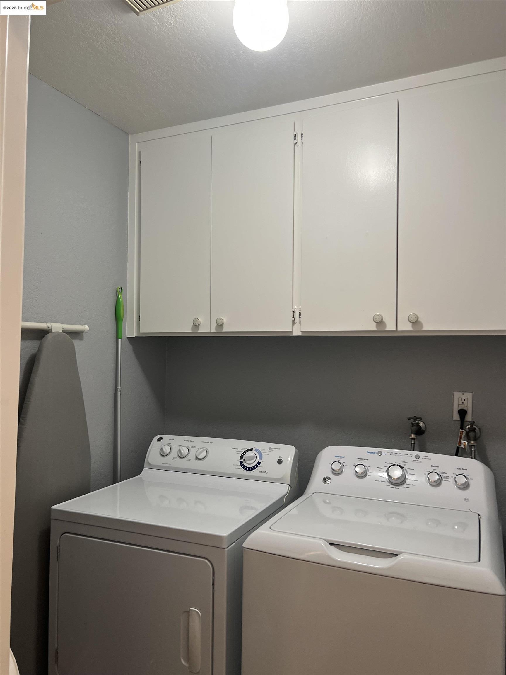 Detail Gallery Image 18 of 35 For 4024 Mellowood Dr, Oakley,  CA 94561 - 4 Beds | 2 Baths