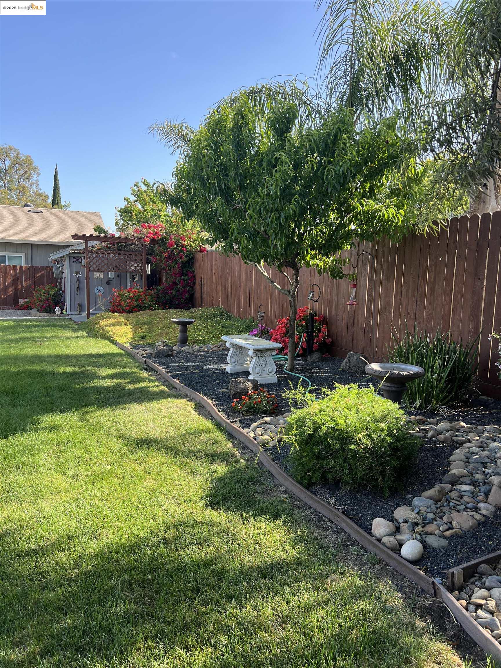 Detail Gallery Image 23 of 35 For 4024 Mellowood Dr, Oakley,  CA 94561 - 4 Beds | 2 Baths