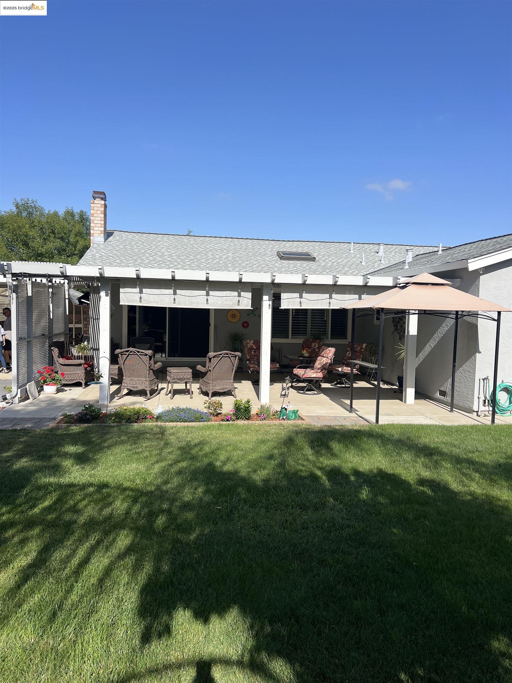 Detail Gallery Image 26 of 35 For 4024 Mellowood Dr, Oakley,  CA 94561 - 4 Beds | 2 Baths