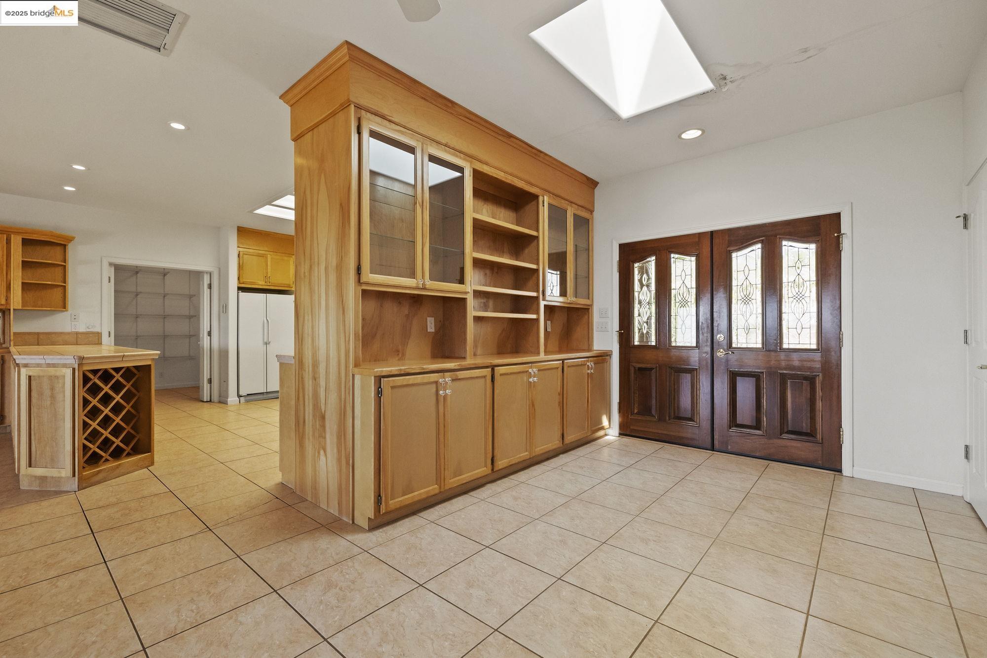Detail Gallery Image 2 of 56 For 23550 View Ln, Columbia,  CA 95310 - 3 Beds | 2/1 Baths