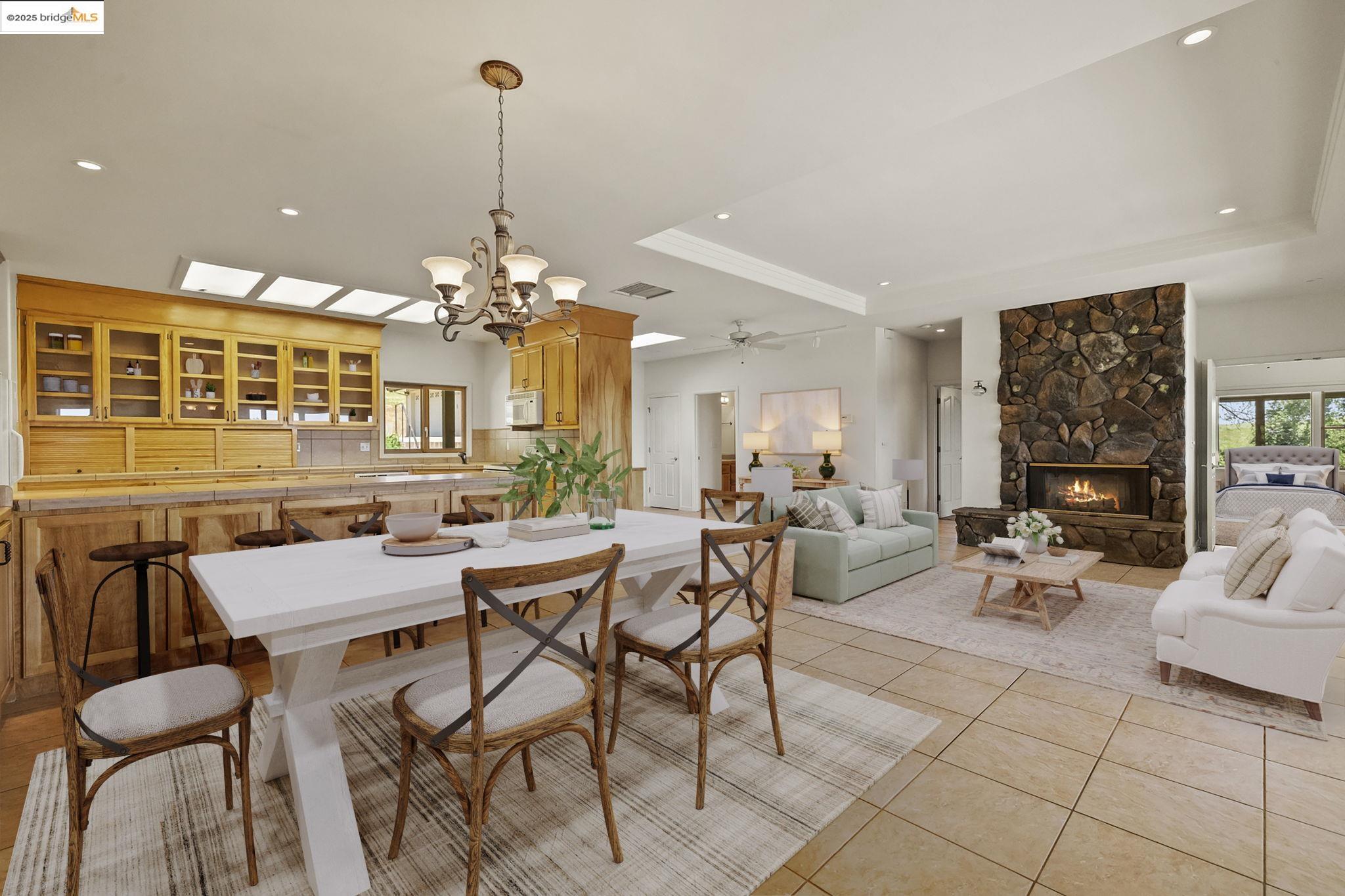 Detail Gallery Image 14 of 56 For 23550 View Ln, Columbia,  CA 95310 - 3 Beds | 2/1 Baths