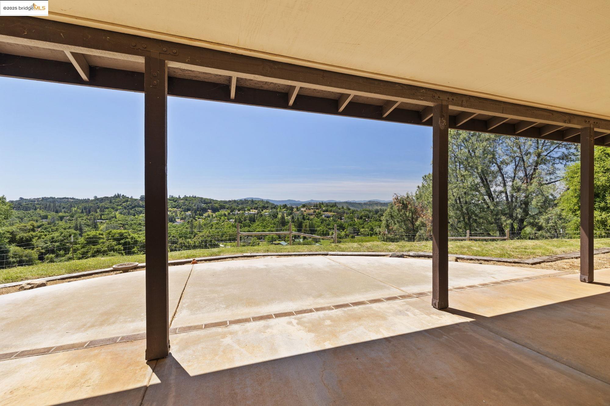 Detail Gallery Image 38 of 56 For 23550 View Ln, Columbia,  CA 95310 - 3 Beds | 2/1 Baths