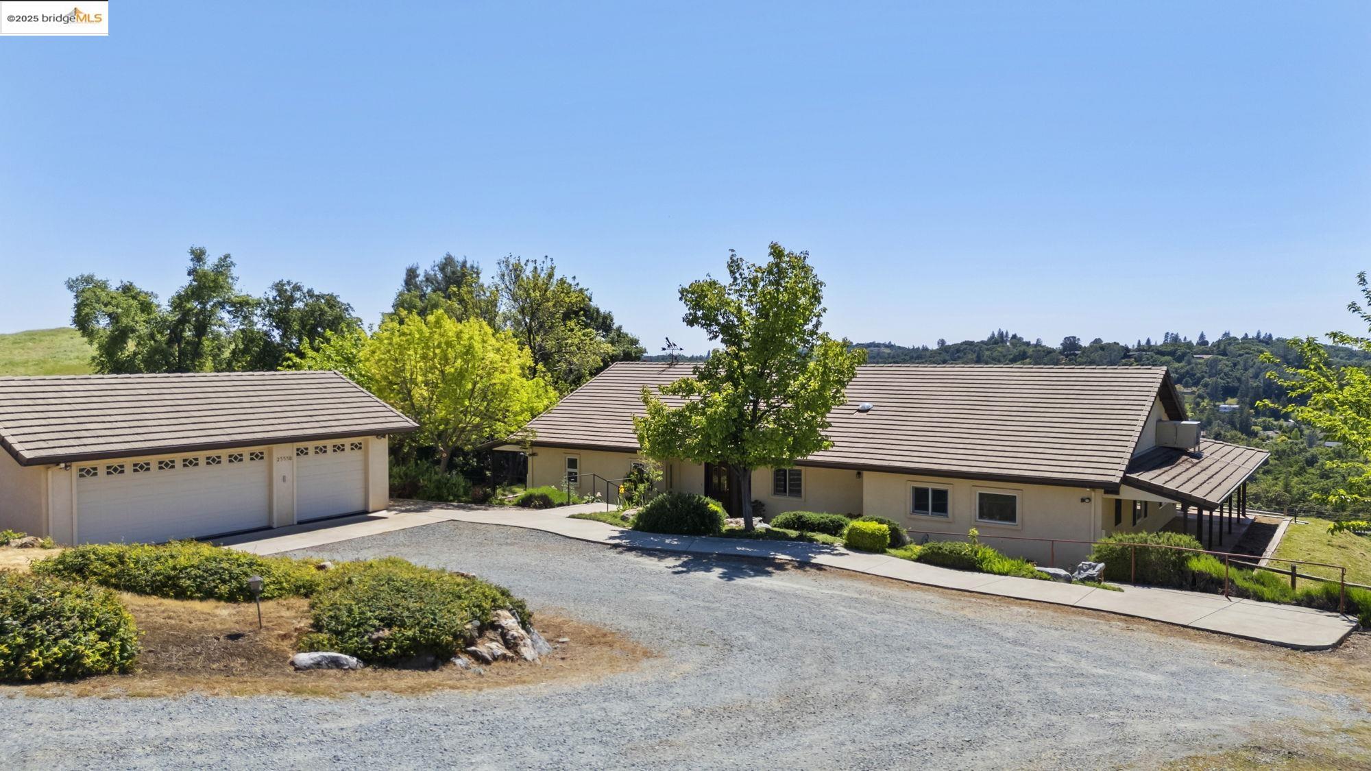 Detail Gallery Image 39 of 56 For 23550 View Ln, Columbia,  CA 95310 - 3 Beds | 2/1 Baths