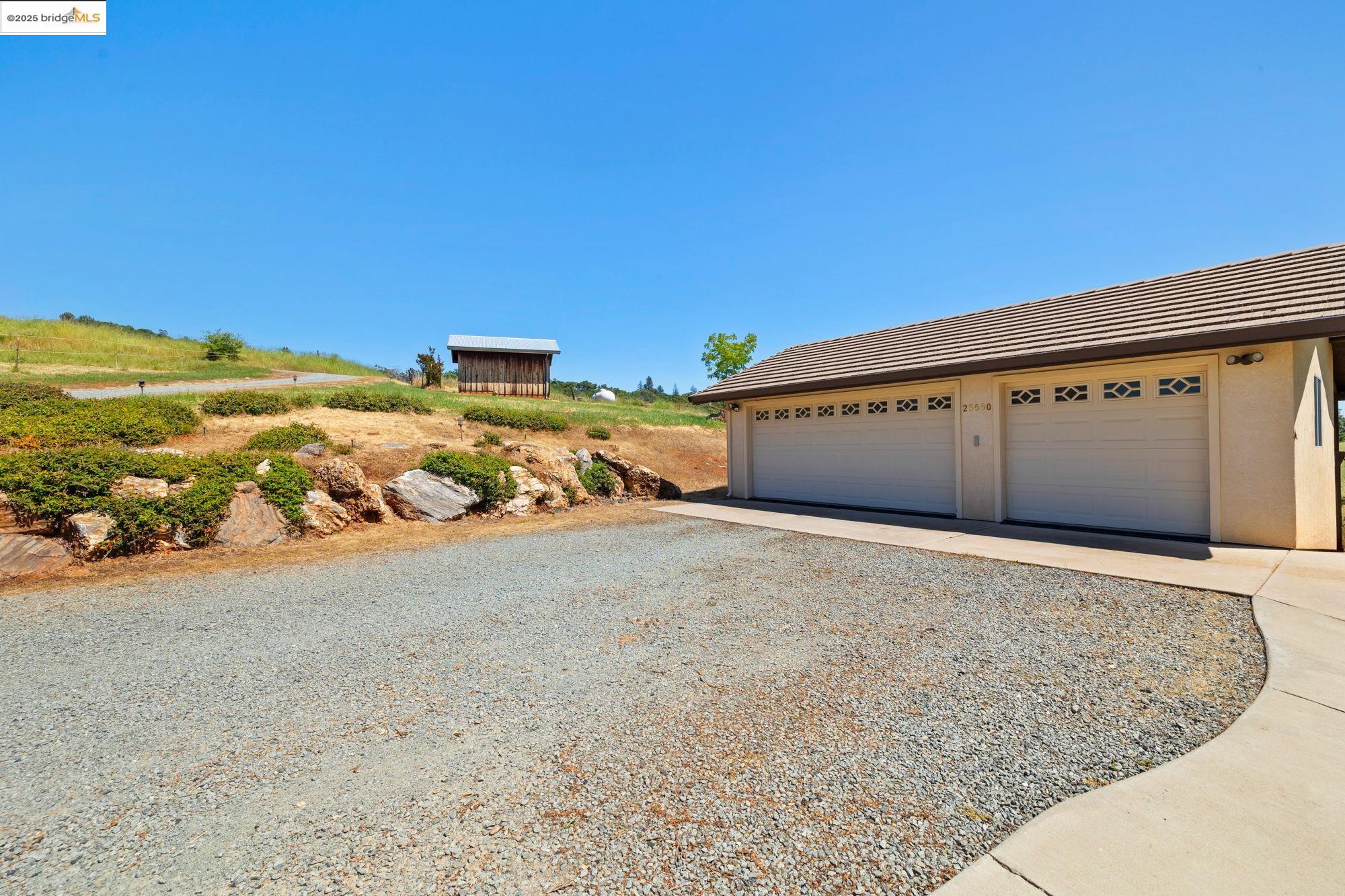 Detail Gallery Image 45 of 56 For 23550 View Ln, Columbia,  CA 95310 - 3 Beds | 2/1 Baths