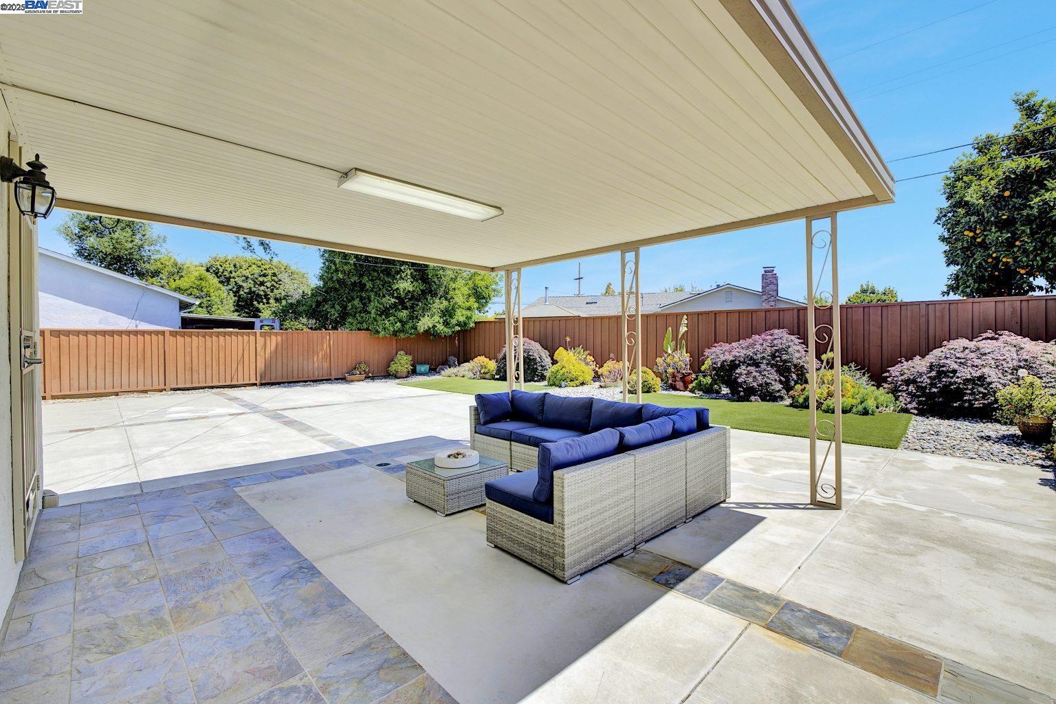 Detail Gallery Image 21 of 28 For 4760 Stevenson Blvd, Fremont,  CA 94538 - 3 Beds | 2 Baths
