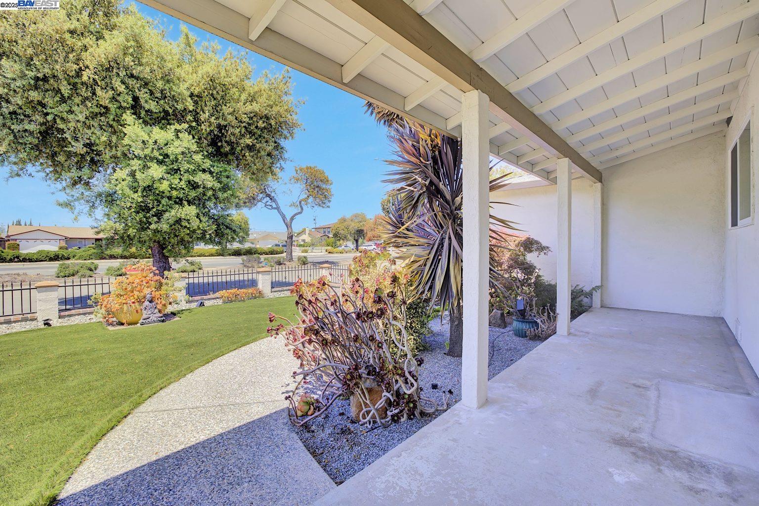 Detail Gallery Image 23 of 28 For 4760 Stevenson Blvd, Fremont,  CA 94538 - 3 Beds | 2 Baths