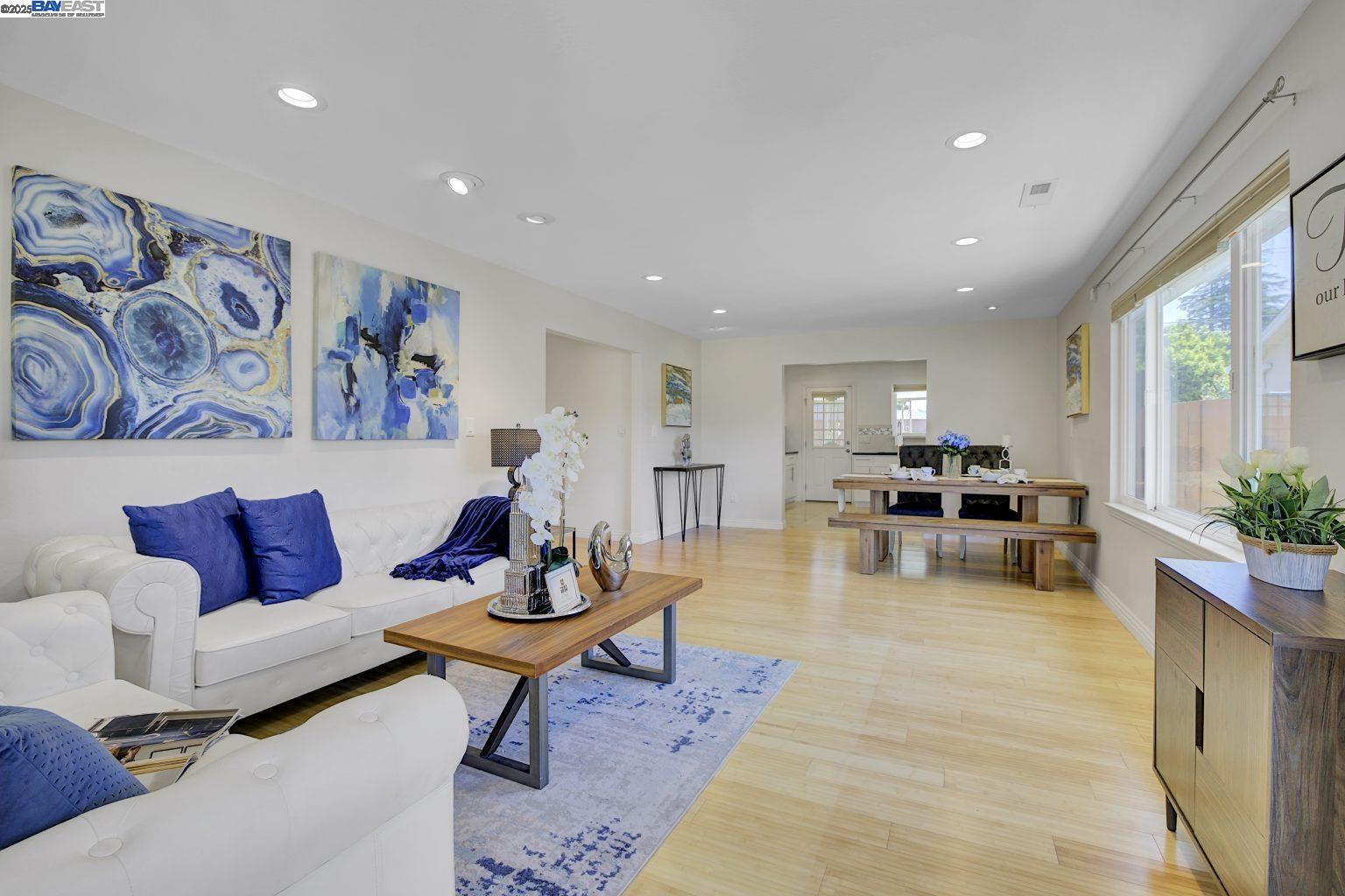 Detail Gallery Image 4 of 28 For 4760 Stevenson Blvd, Fremont,  CA 94538 - 3 Beds | 2 Baths