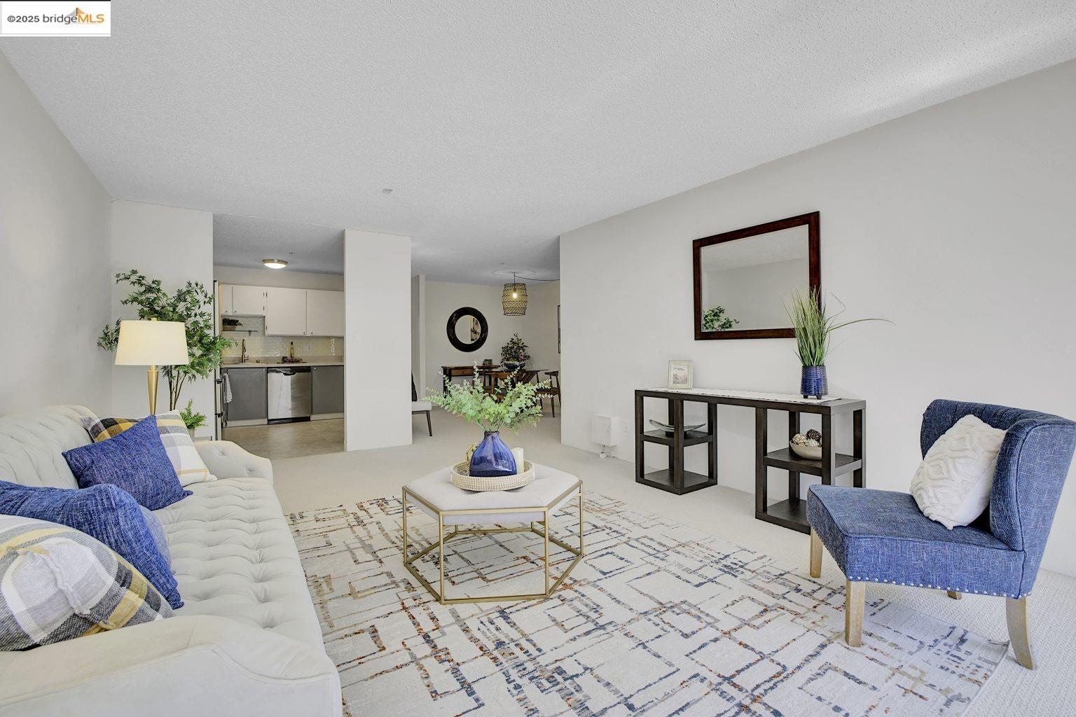 More Details about MLS # 41096554 : 555 PIERCE ST # 842