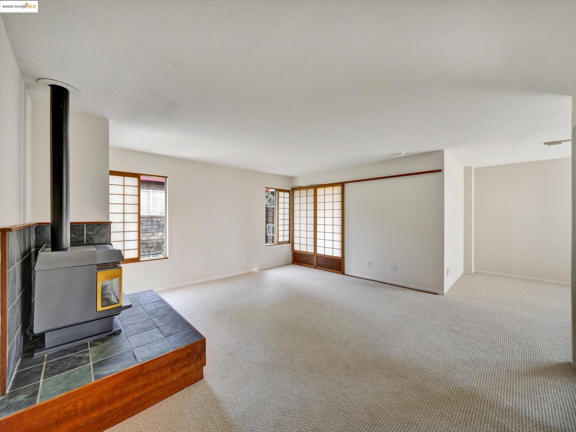 Detail Gallery Image 15 of 60 For 1715 Liberty St #1,  El Cerrito,  CA 94530 - 3 Beds | 2/1 Baths