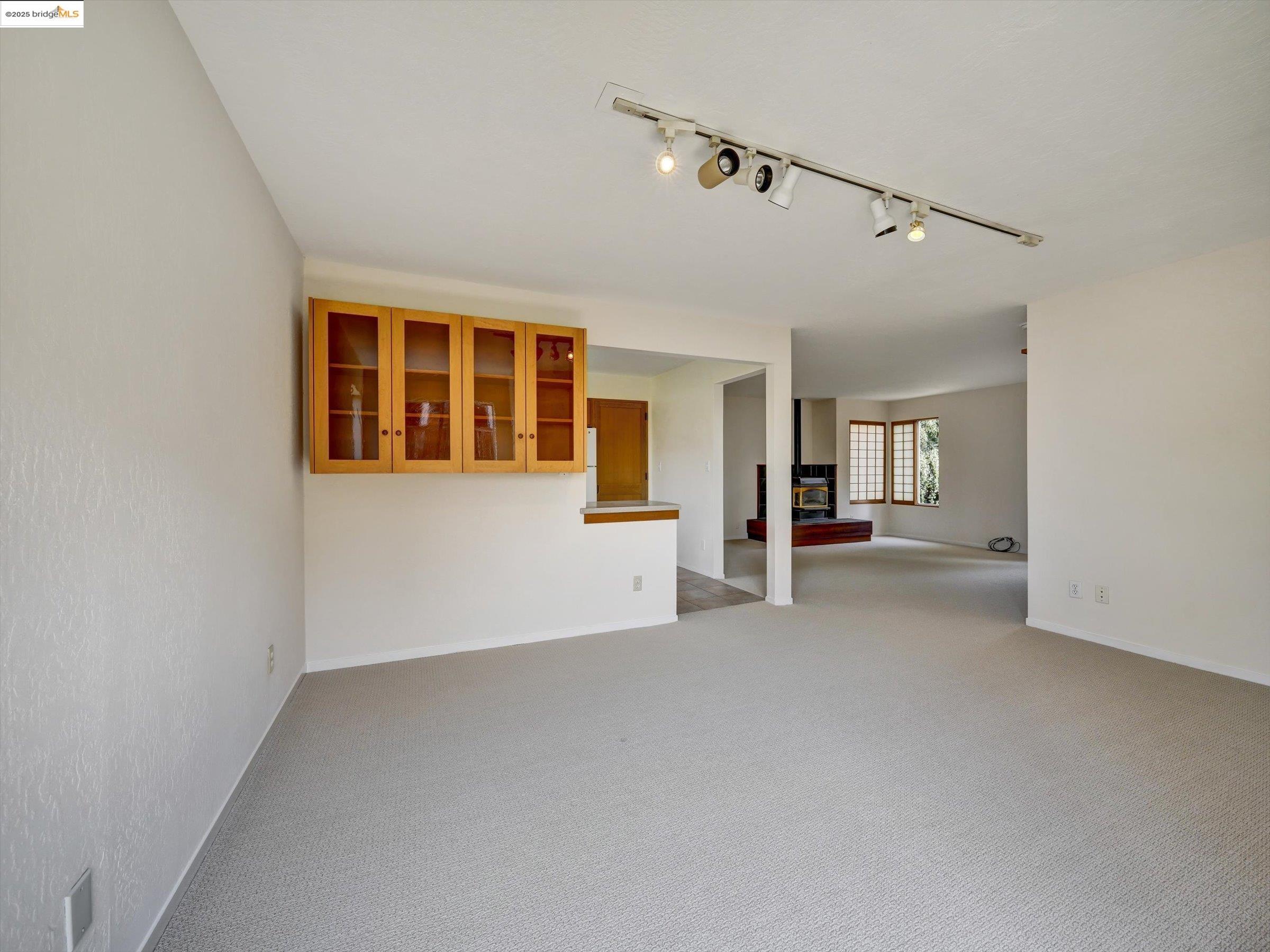 Detail Gallery Image 23 of 60 For 1715 Liberty St #1,  El Cerrito,  CA 94530 - 3 Beds | 2/1 Baths