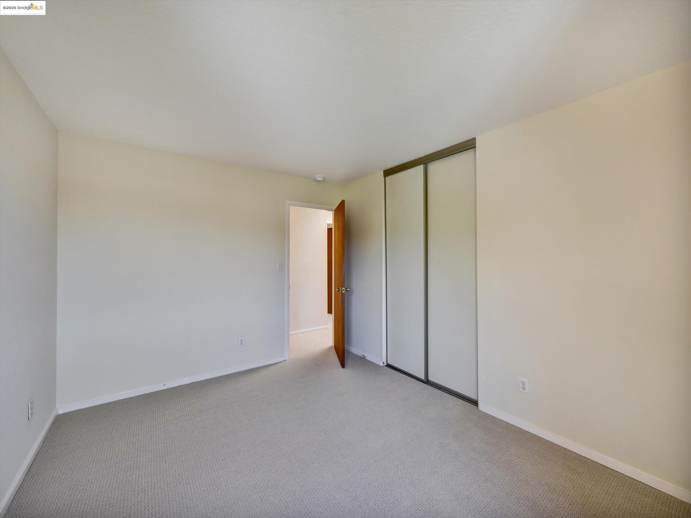 Detail Gallery Image 34 of 60 For 1715 Liberty St #1,  El Cerrito,  CA 94530 - 3 Beds | 2/1 Baths
