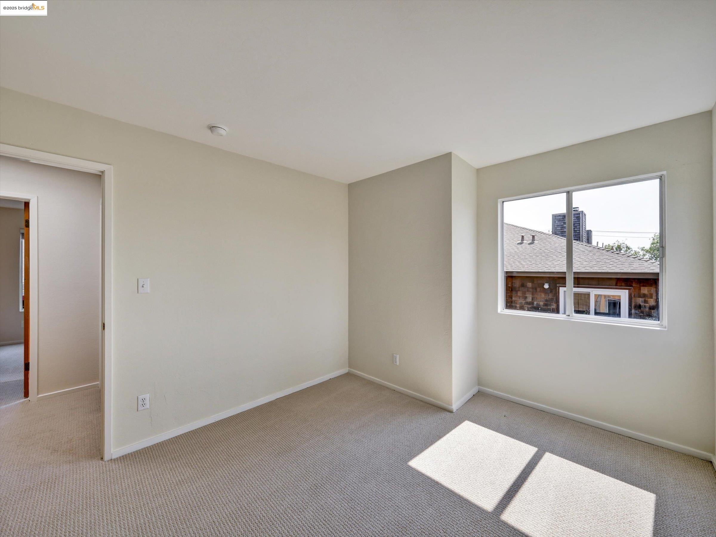 Detail Gallery Image 44 of 60 For 1715 Liberty St #1,  El Cerrito,  CA 94530 - 3 Beds | 2/1 Baths