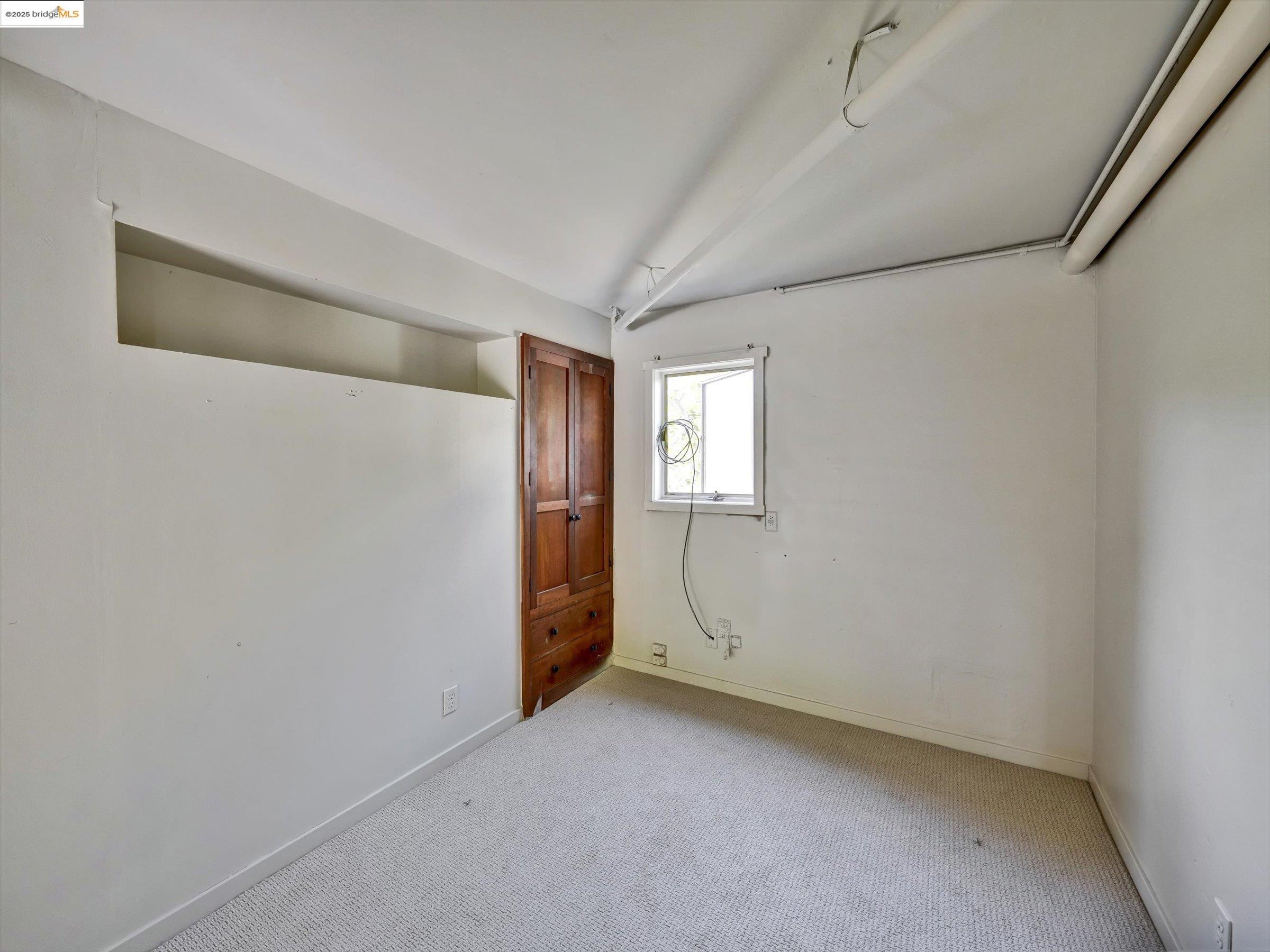 Detail Gallery Image 9 of 60 For 1715 Liberty St #1,  El Cerrito,  CA 94530 - 3 Beds | 2/1 Baths