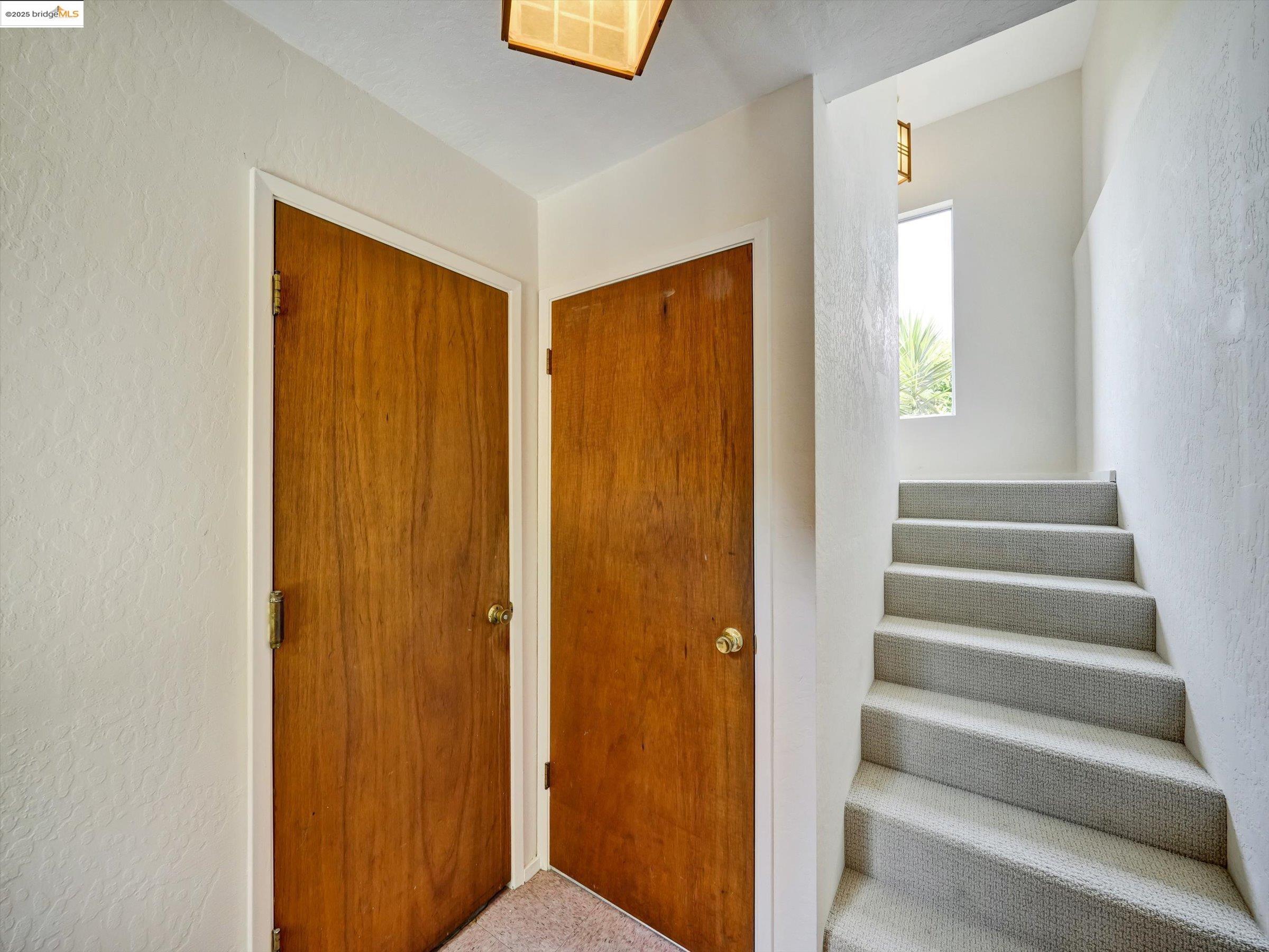Detail Gallery Image 10 of 60 For 1715 Liberty St #1,  El Cerrito,  CA 94530 - 3 Beds | 2/1 Baths