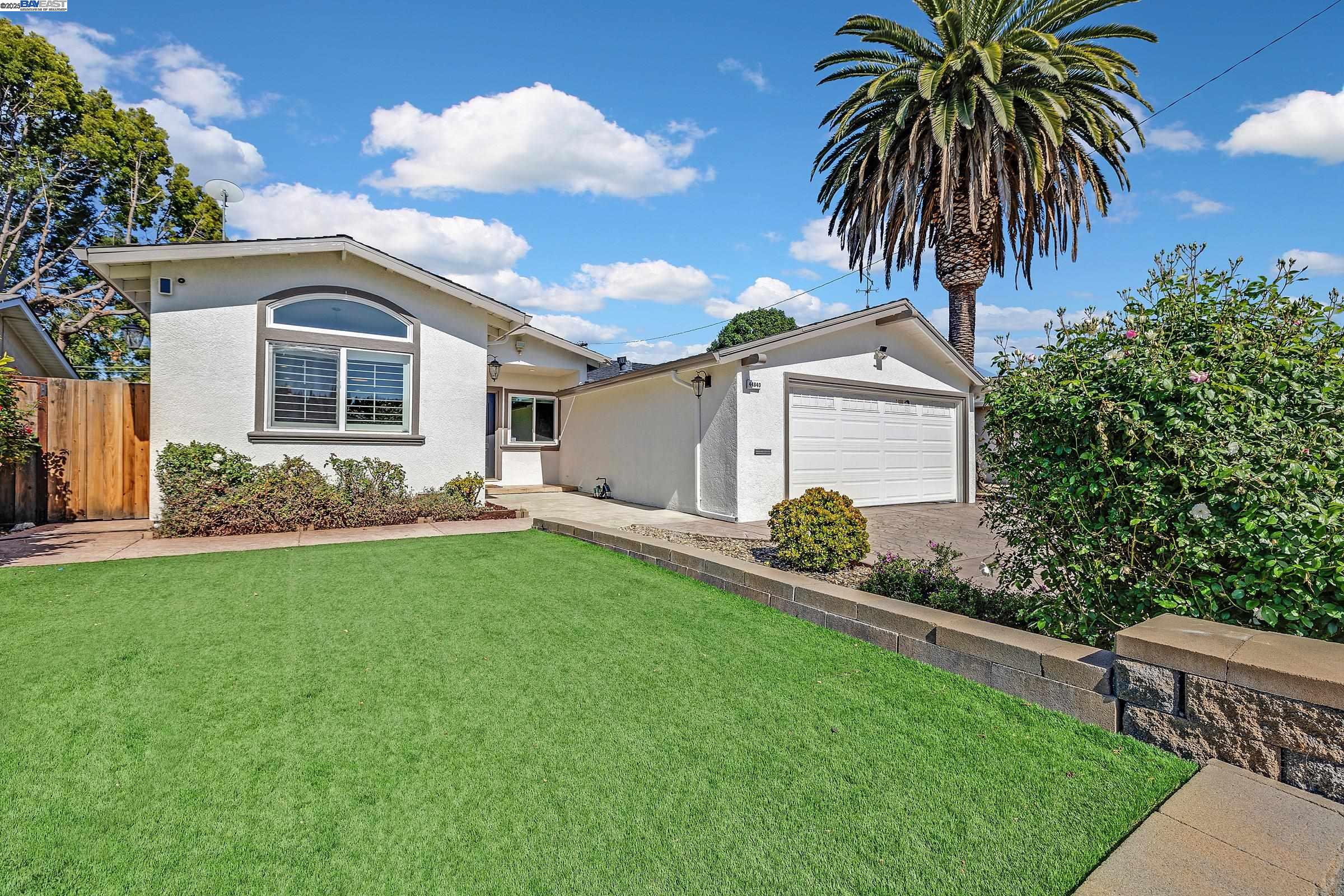 Detail Gallery Image 1 of 32 For 44840 Camellia Dr, Fremont,  CA 94539 - 4 Beds | 3 Baths
