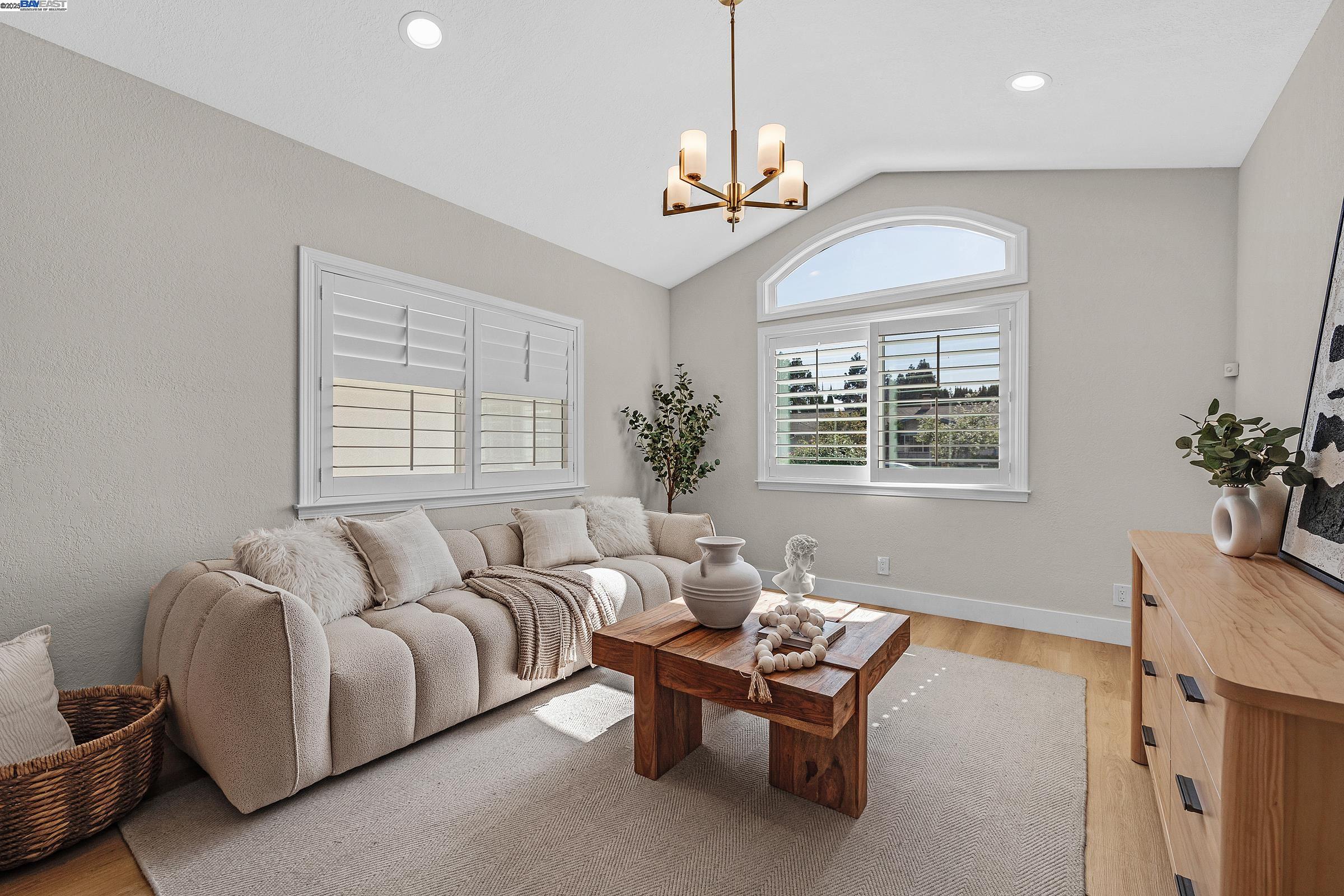 Detail Gallery Image 5 of 32 For 44840 Camellia Dr, Fremont,  CA 94539 - 4 Beds | 3 Baths
