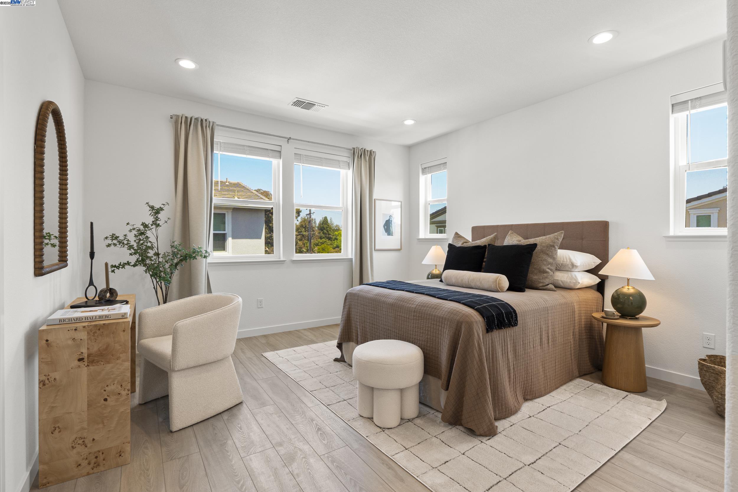 Detail Gallery Image 21 of 38 For 107 Ashton Way, Pleasant Hill,  CA 94523 - 3 Beds | 3/1 Baths