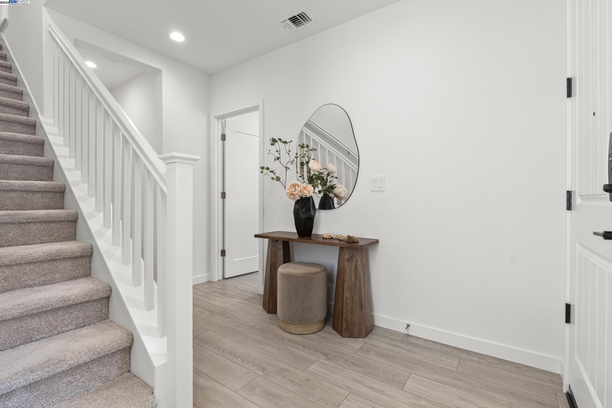 Detail Gallery Image 31 of 38 For 107 Ashton Way, Pleasant Hill,  CA 94523 - 3 Beds | 3/1 Baths