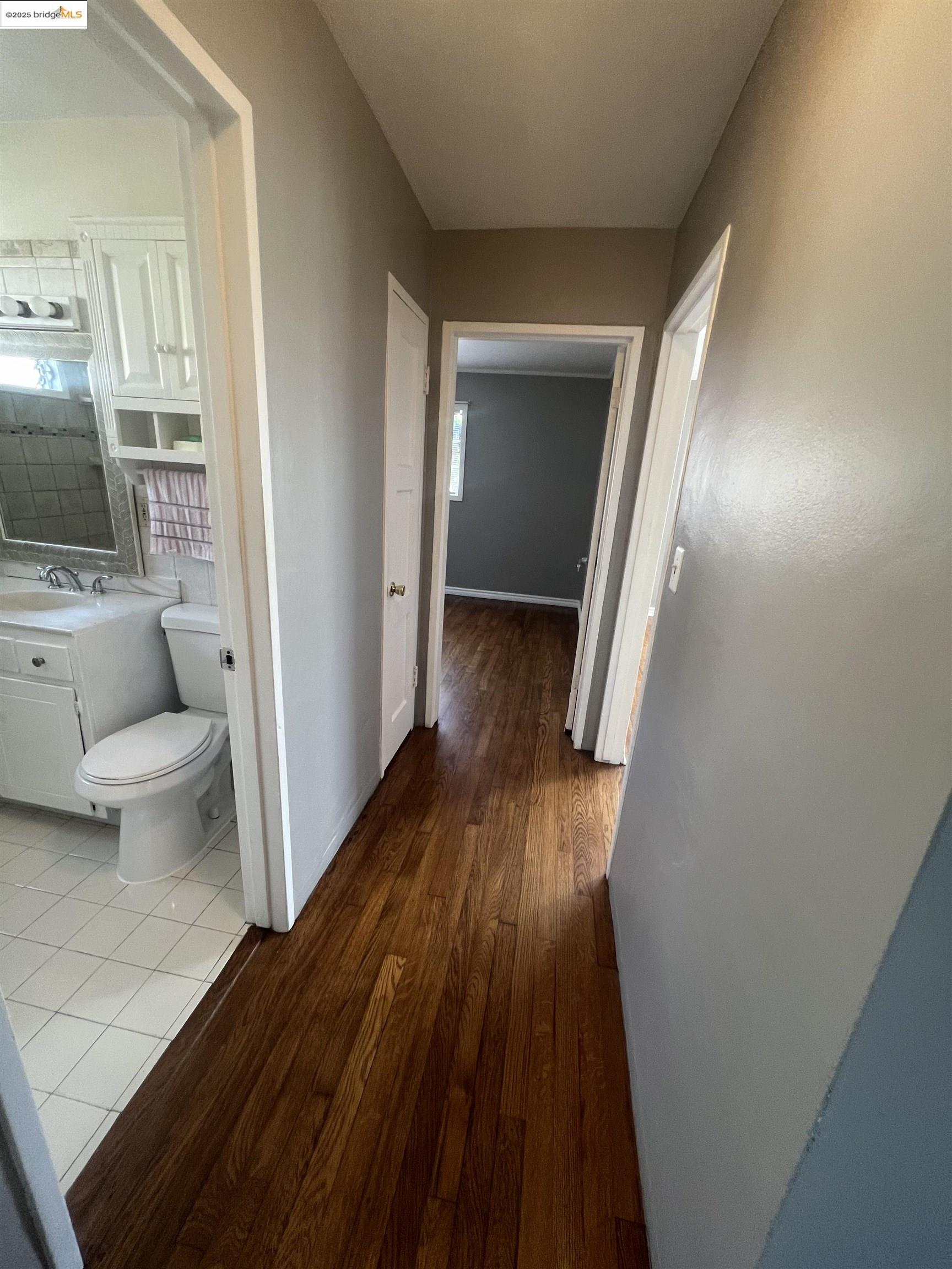 2923 Devon Way, San Pablo, California 94806, 3 Bedrooms Bedrooms, 6 Rooms Rooms,1 BathroomBathrooms,Residential Lease,For Rent,2923 Devon Way,41096566