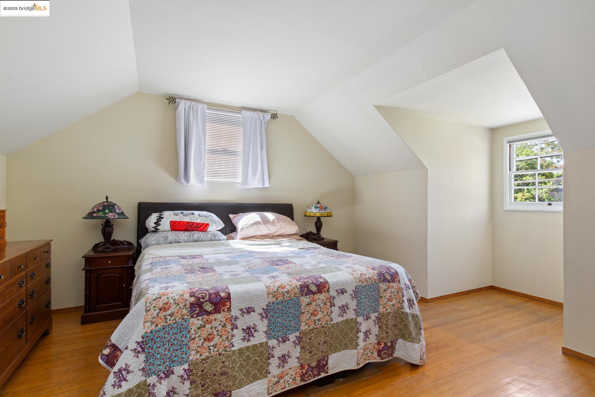 Detail Gallery Image 27 of 38 For 2352 Ramona St, Pinole,  CA 94564 - 4 Beds | 2 Baths