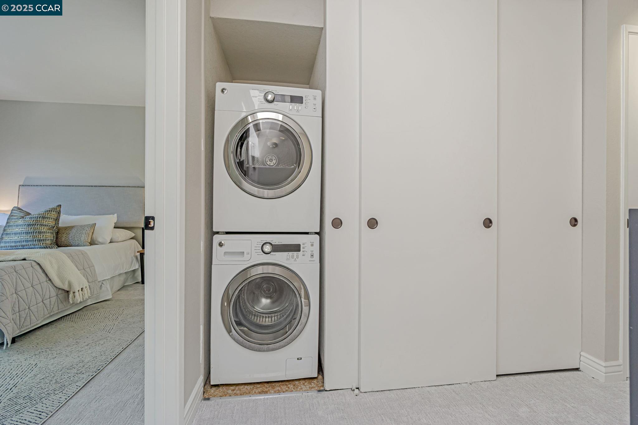 Detail Gallery Image 23 of 39 For 1358 Walden Rd, Walnut Creek,  CA 94597 - 2 Beds | 2/1 Baths