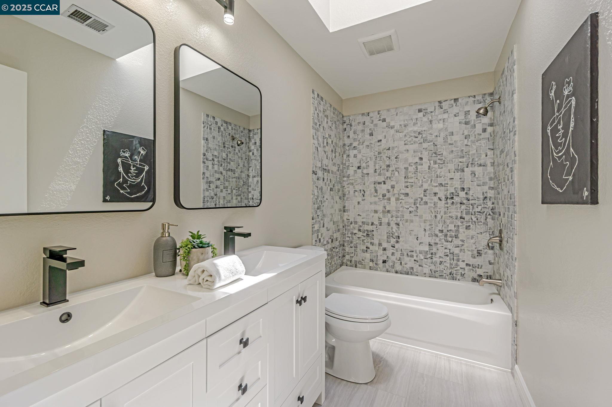 Detail Gallery Image 28 of 39 For 1358 Walden Rd, Walnut Creek,  CA 94597 - 2 Beds | 2/1 Baths