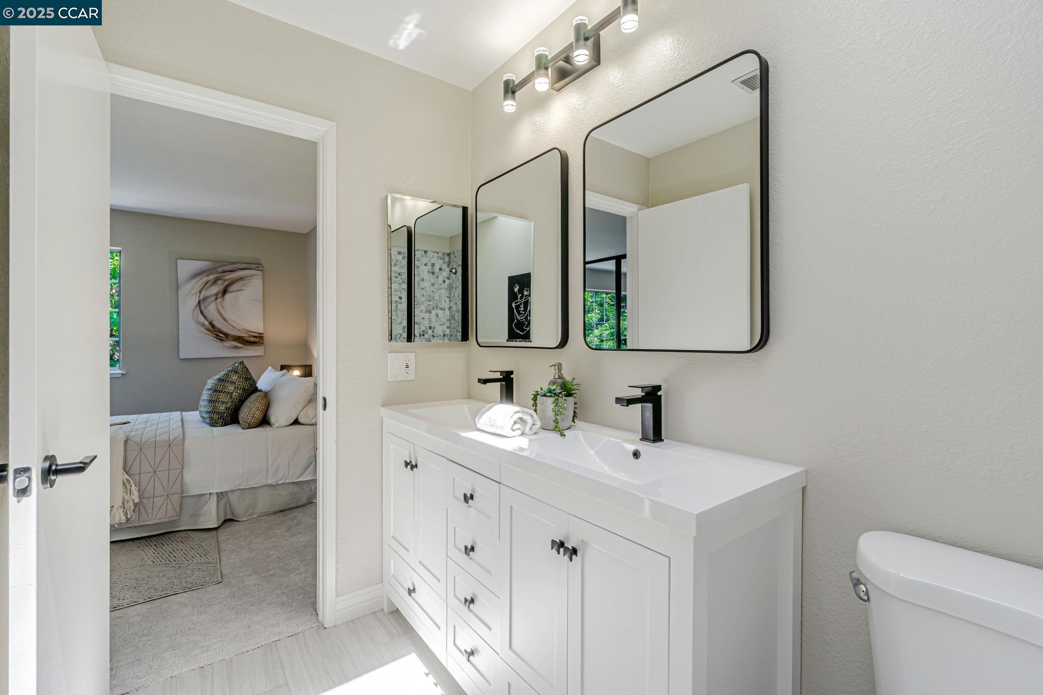 Detail Gallery Image 29 of 39 For 1358 Walden Rd, Walnut Creek,  CA 94597 - 2 Beds | 2/1 Baths