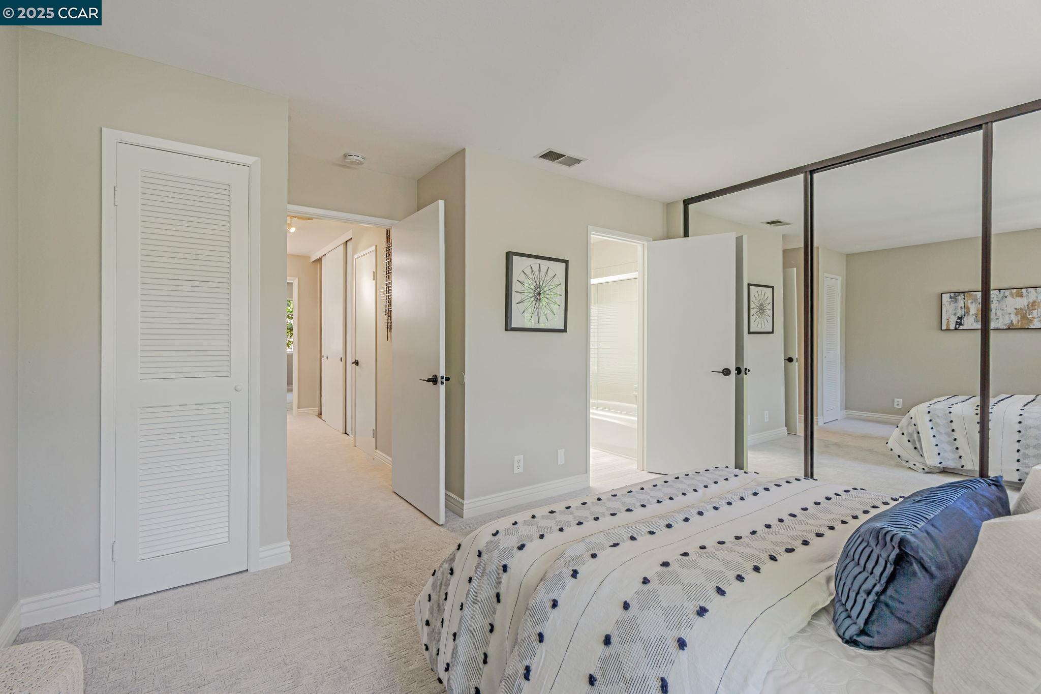 Detail Gallery Image 33 of 39 For 1358 Walden Rd, Walnut Creek,  CA 94597 - 2 Beds | 2/1 Baths