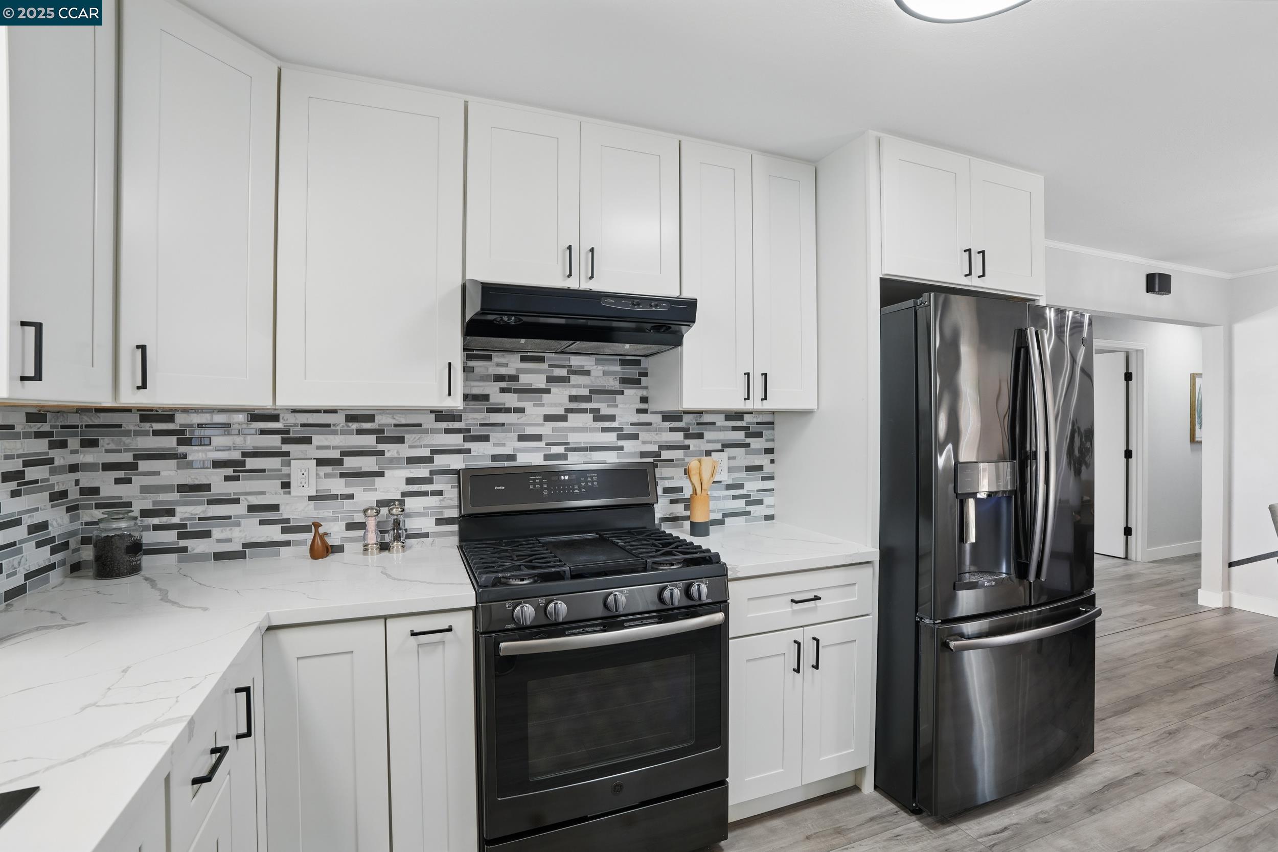 Detail Gallery Image 11 of 29 For 2928 El Monte Way, Antioch,  CA 94509 - 4 Beds | 2 Baths