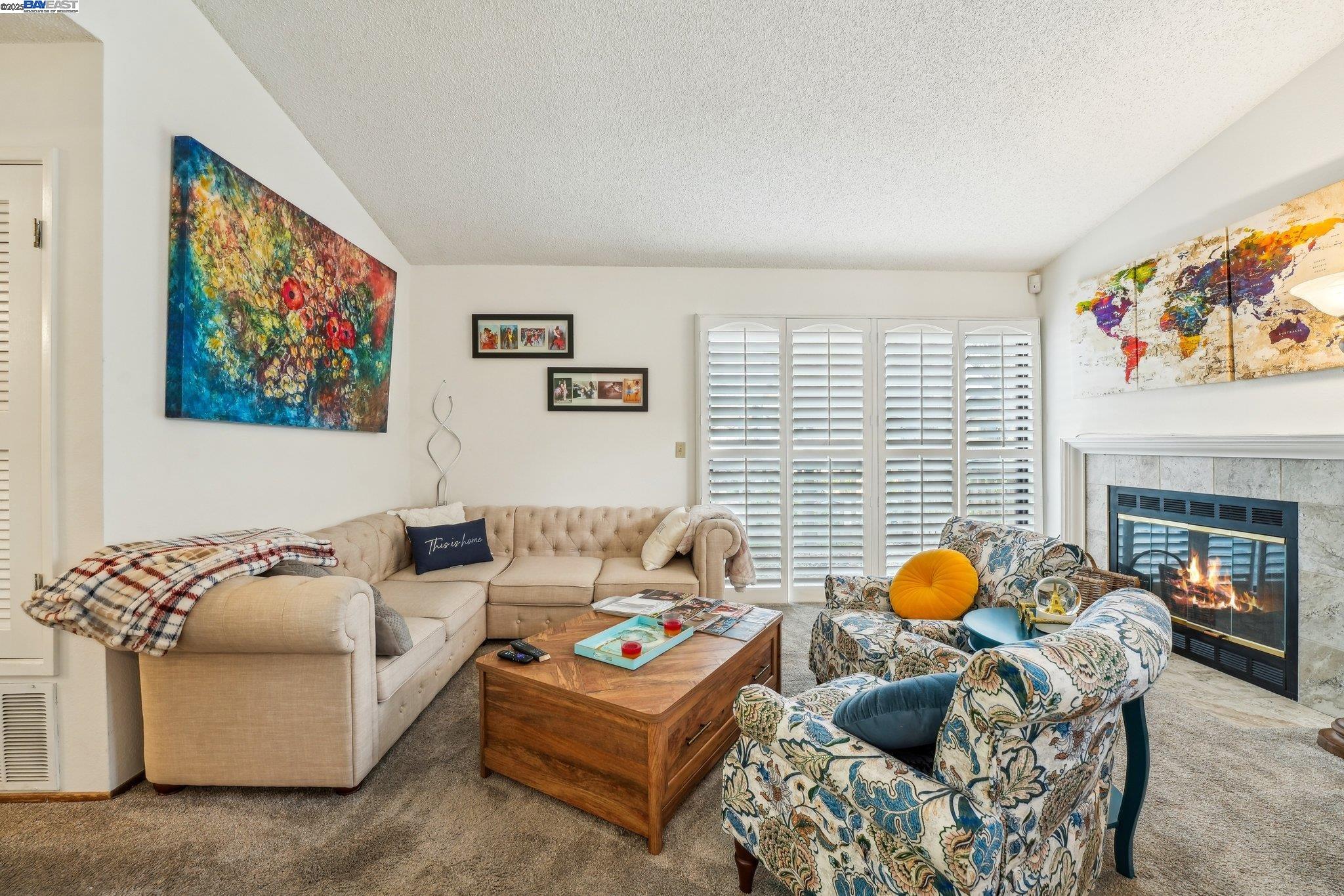 Detail Gallery Image 4 of 24 For 38764 Huntington Cir, Fremont,  CA 94536 - 2 Beds | 2 Baths