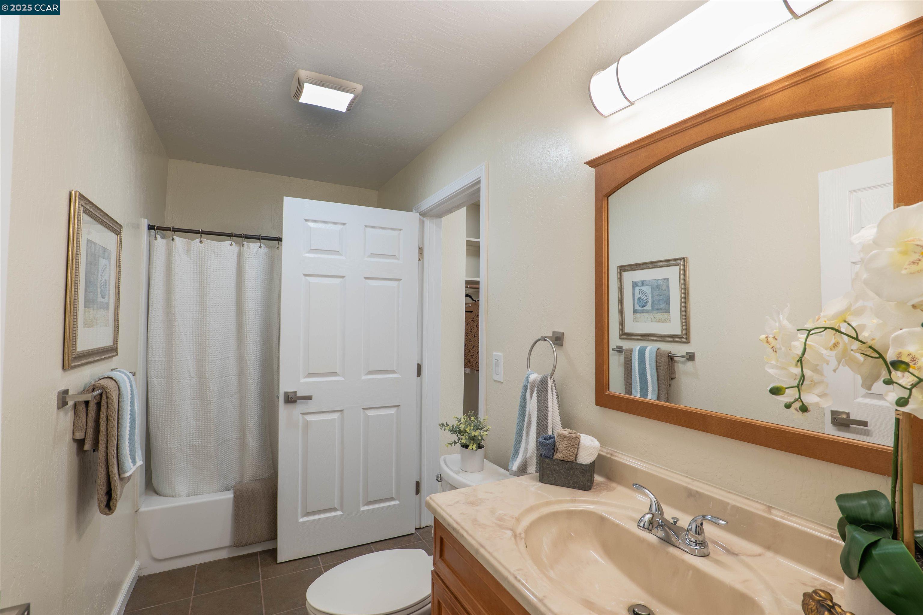 Detail Gallery Image 11 of 40 For 1455 Latour Ln #37,  Concord,  CA 94521 - 2 Beds | 1 Baths