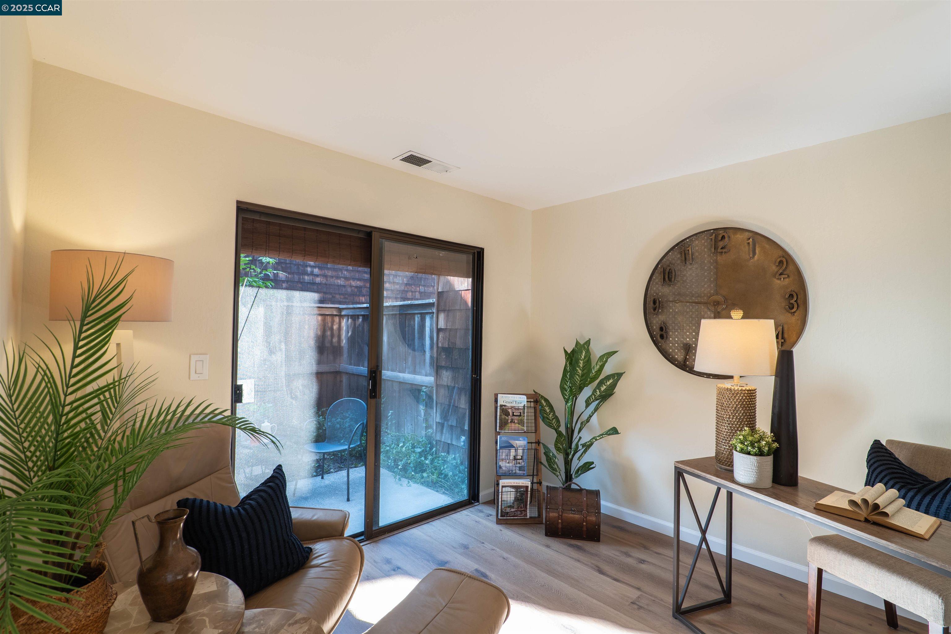 Detail Gallery Image 21 of 40 For 1455 Latour Ln #37,  Concord,  CA 94521 - 2 Beds | 1 Baths