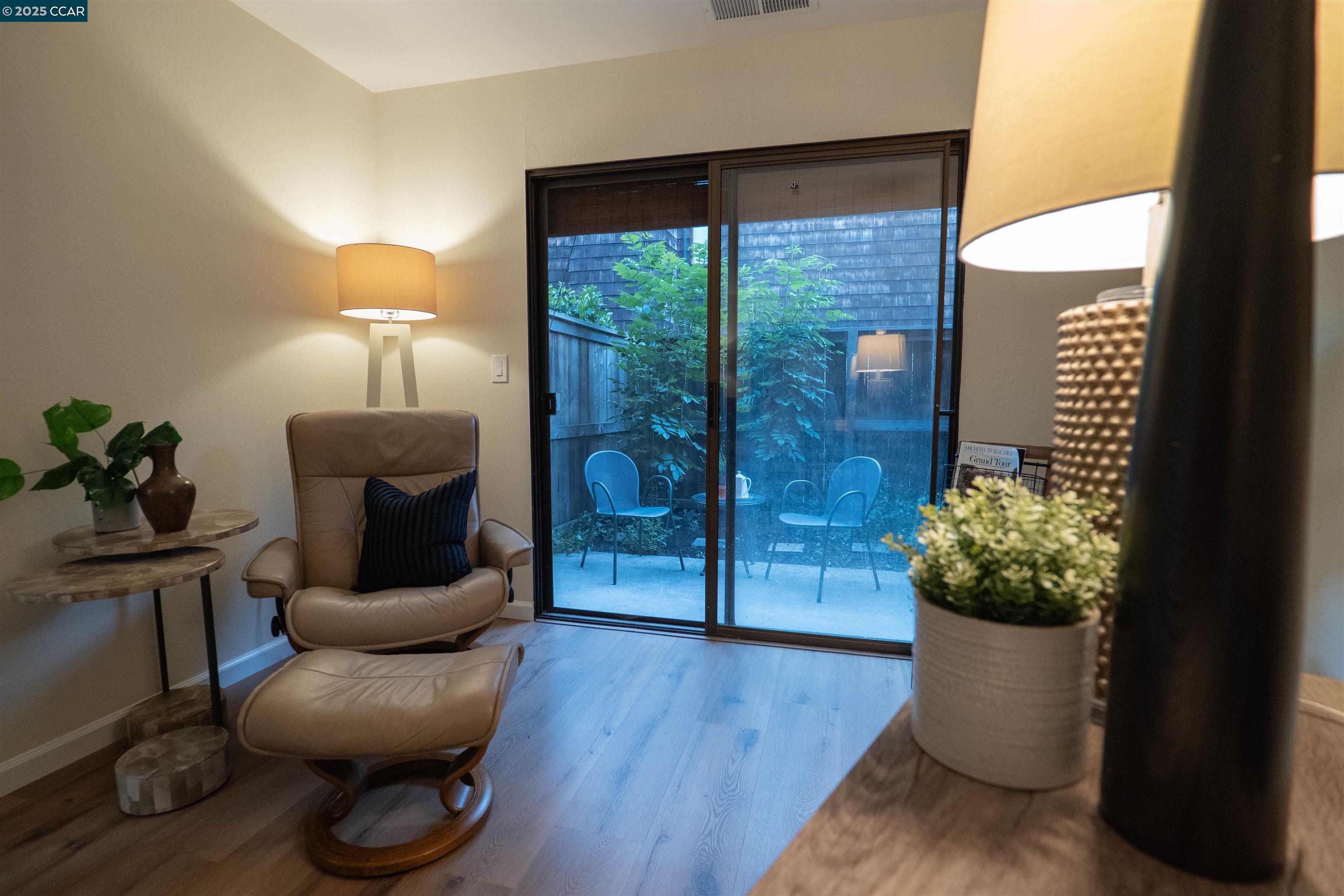 Detail Gallery Image 22 of 40 For 1455 Latour Ln #37,  Concord,  CA 94521 - 2 Beds | 1 Baths