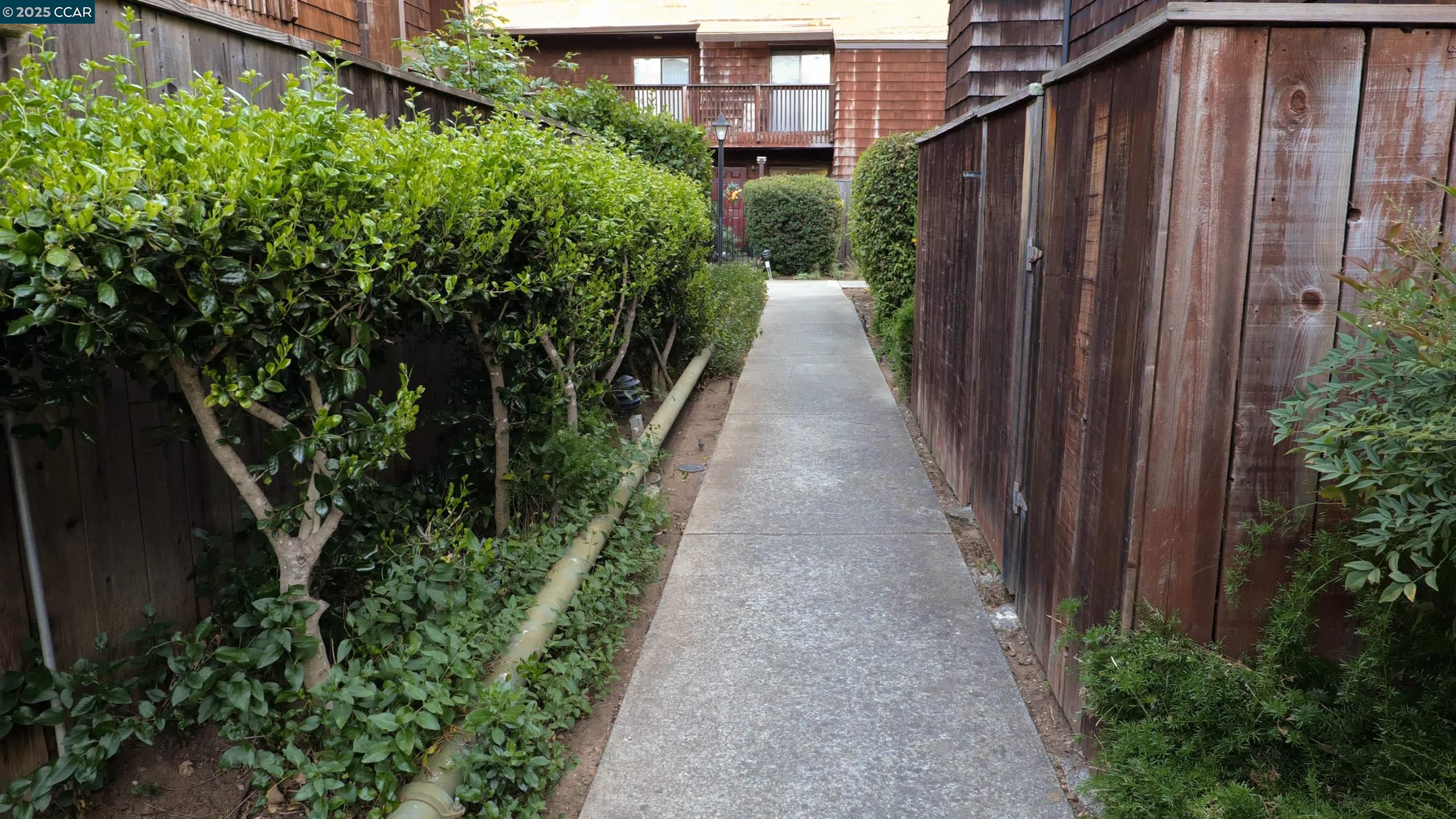 Detail Gallery Image 30 of 40 For 1455 Latour Ln #37,  Concord,  CA 94521 - 2 Beds | 1 Baths