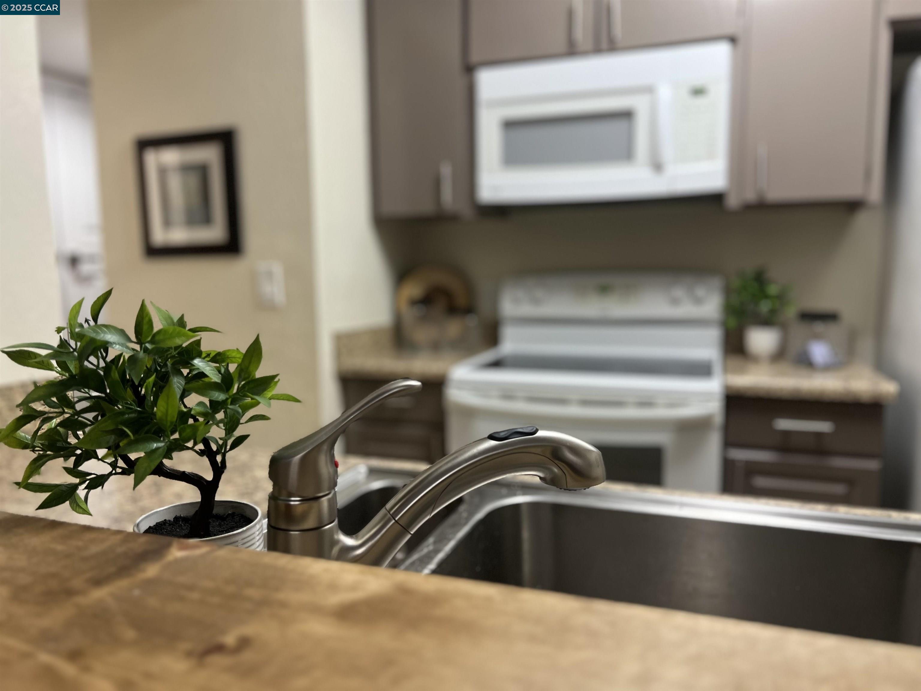Photo #4: 41096583 Listing 